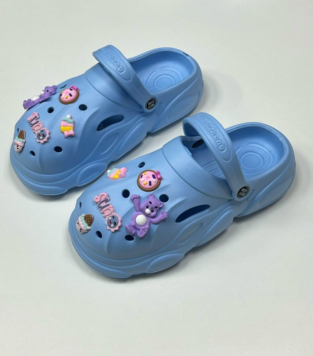 кроксы детские с джибитсами,,детские кроксы,crocs лаванда,jibbitz crocs