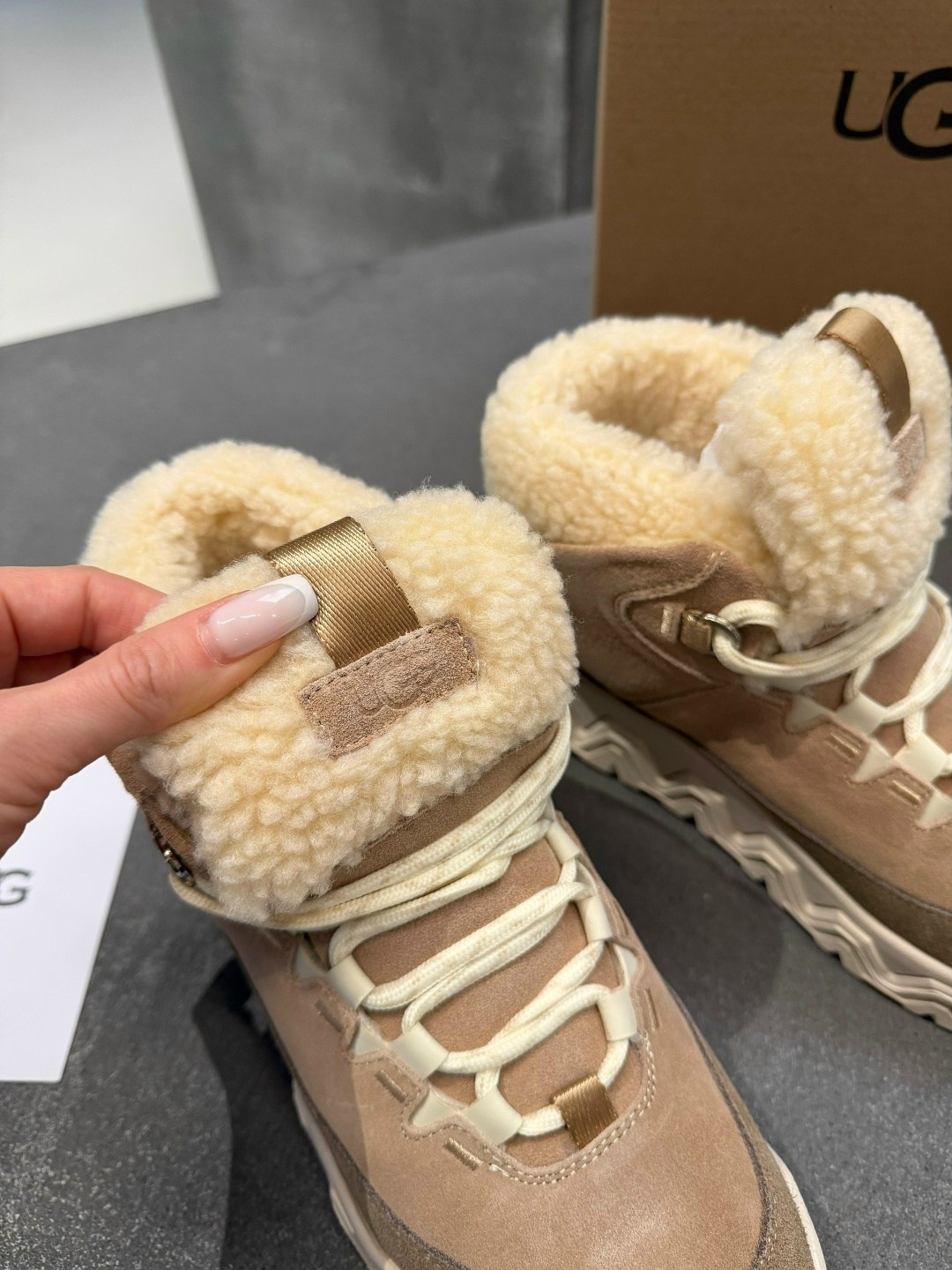 кроссовки ugg,ботинки угги кросовки ugg зимние женские,ugg кроссовки зимние,,ботинки ugg