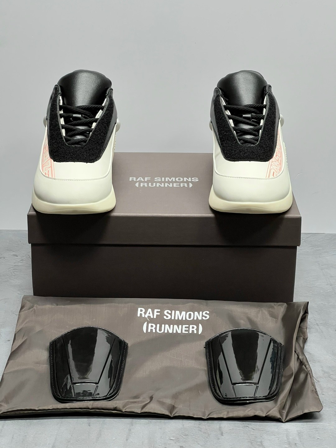 кроссовки antei raf simons,кроссовки raf simons anteir oversized sneaker,кроссовки raf simons ante кремовые,кроссовки raf simons ante black white размер 38,кроссовки raf simons ante white black размер