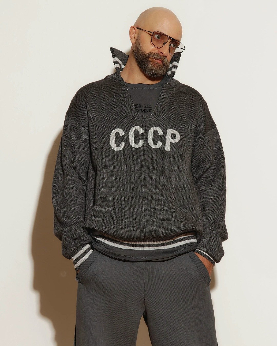 свитер оверсайз sel sovet удлиненная с надписью ссср,свитер челябинского бренда,свитер ссср мужской,свитер "ссср",свитер-легенда ссср