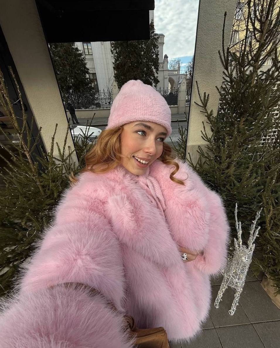 розовая шуба,шуба из искусственного меха,розовая шубка,зимняя мода