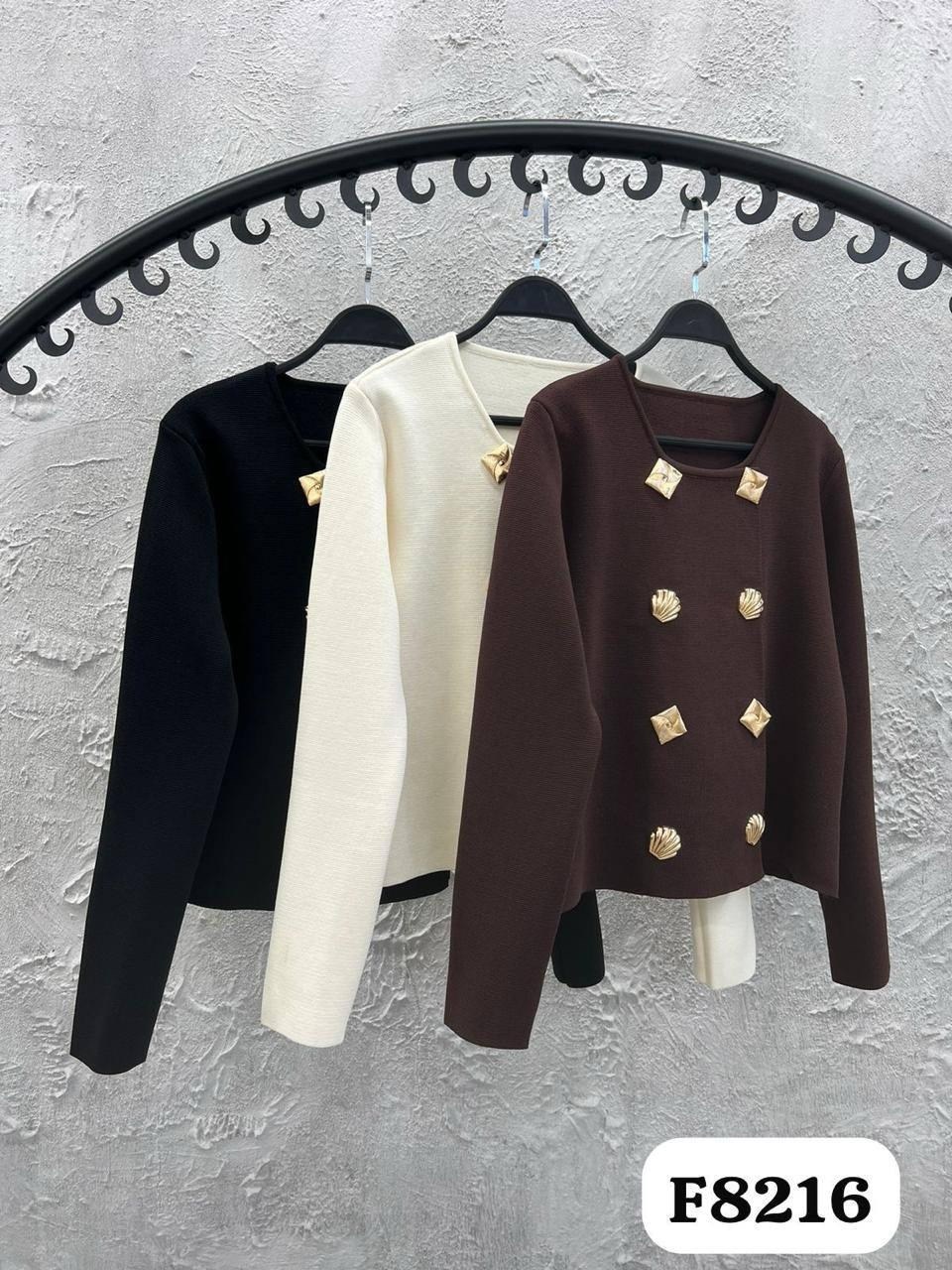 жакет,костюм женский,черный пиджак с золотыми пуговицами женский