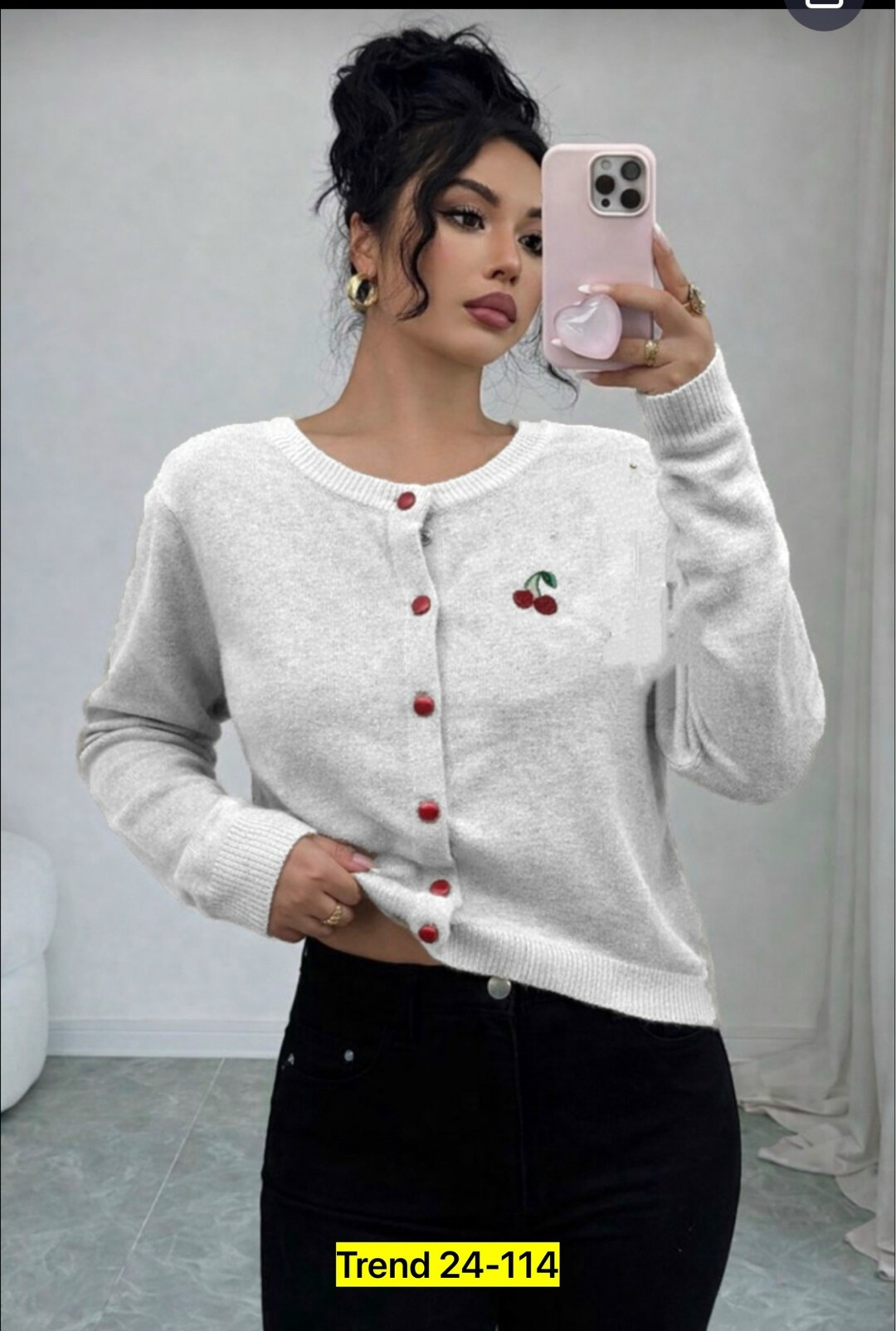 кардиган с вишенками,кардиган короткий на пуговицах с вишенками bye kitty,кардиган укороченный с вишнями,кардиган с вышивкой,свитер с вишенками