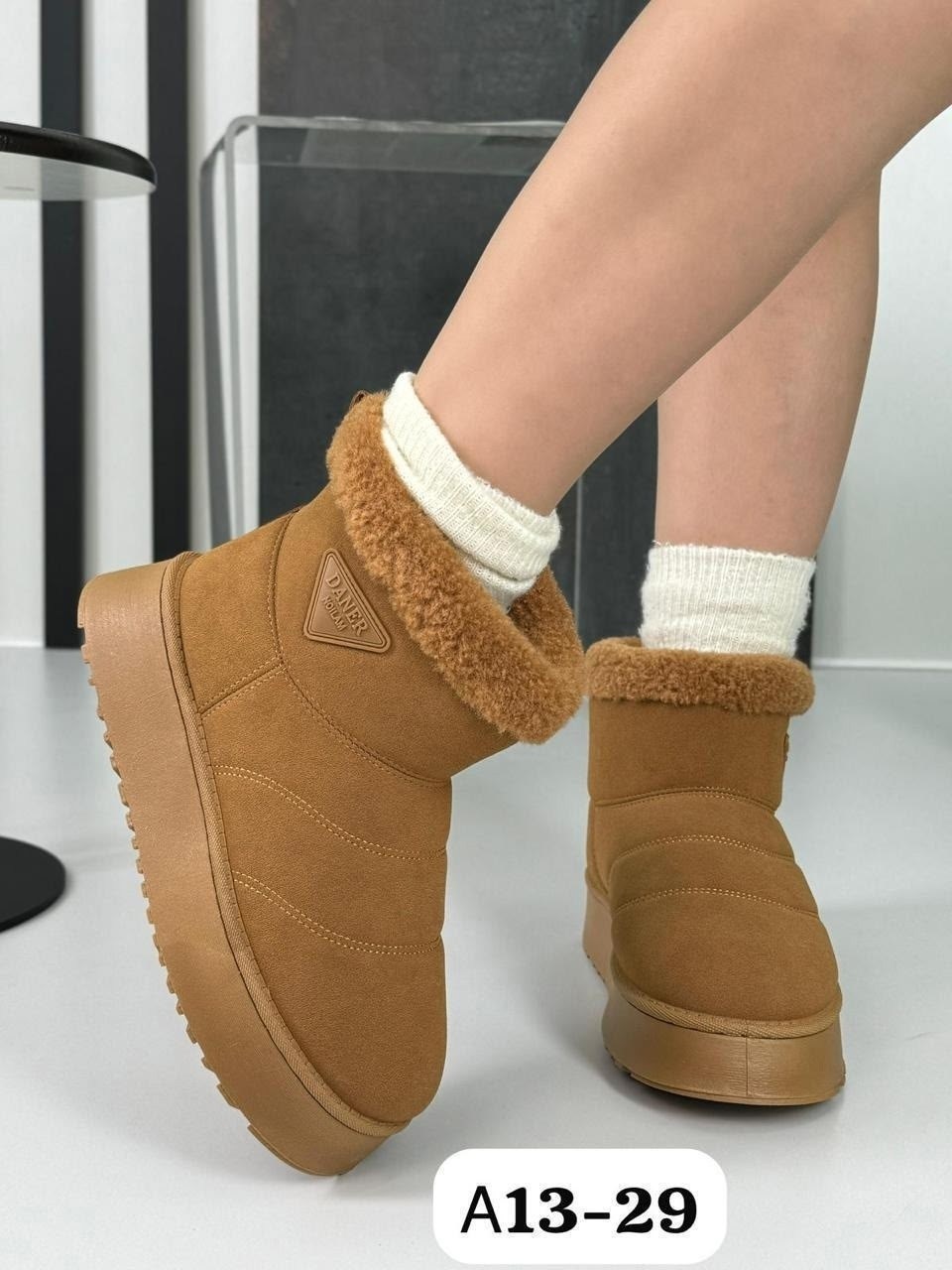 женские угги,,угги,женские зимние угги,угги замш