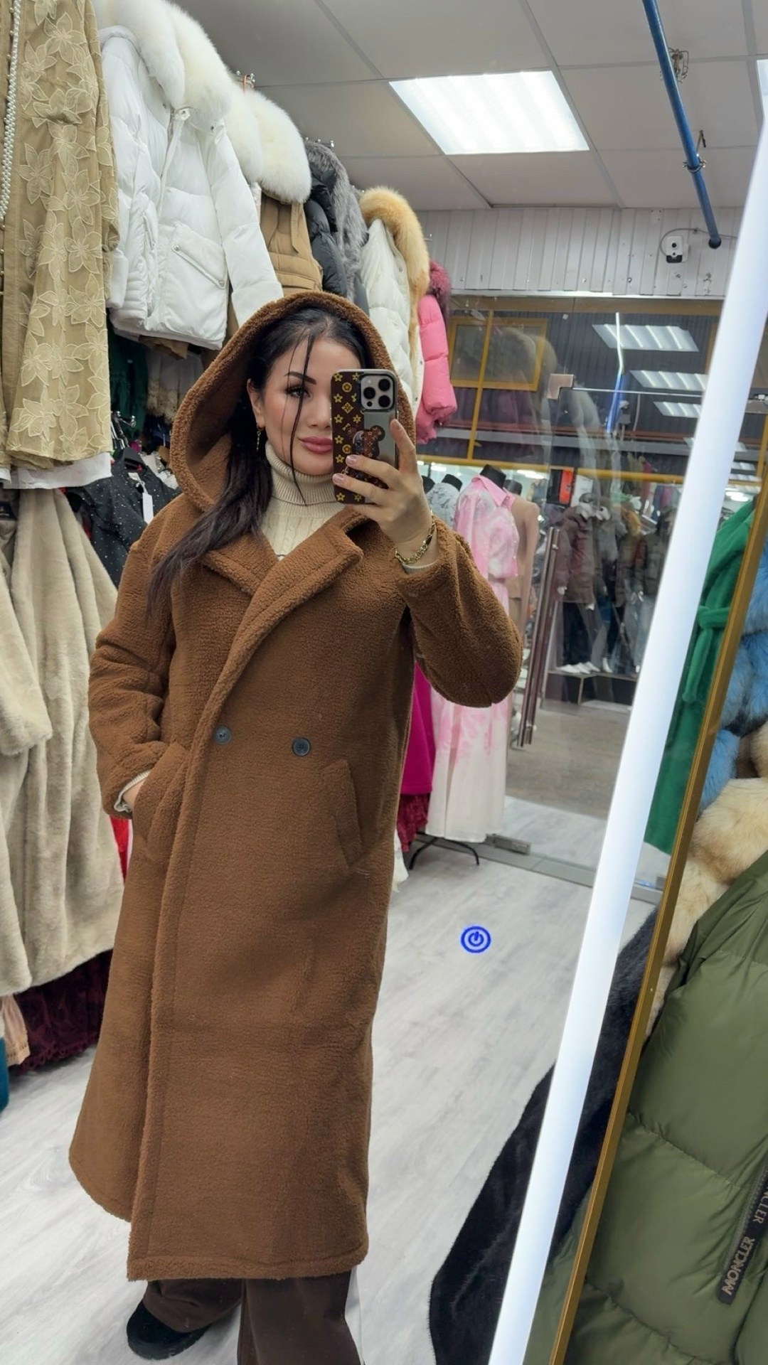 шуба искусственная,женская шуба,эко шуба,шубка,шуба темно зеленая из искусственного меха