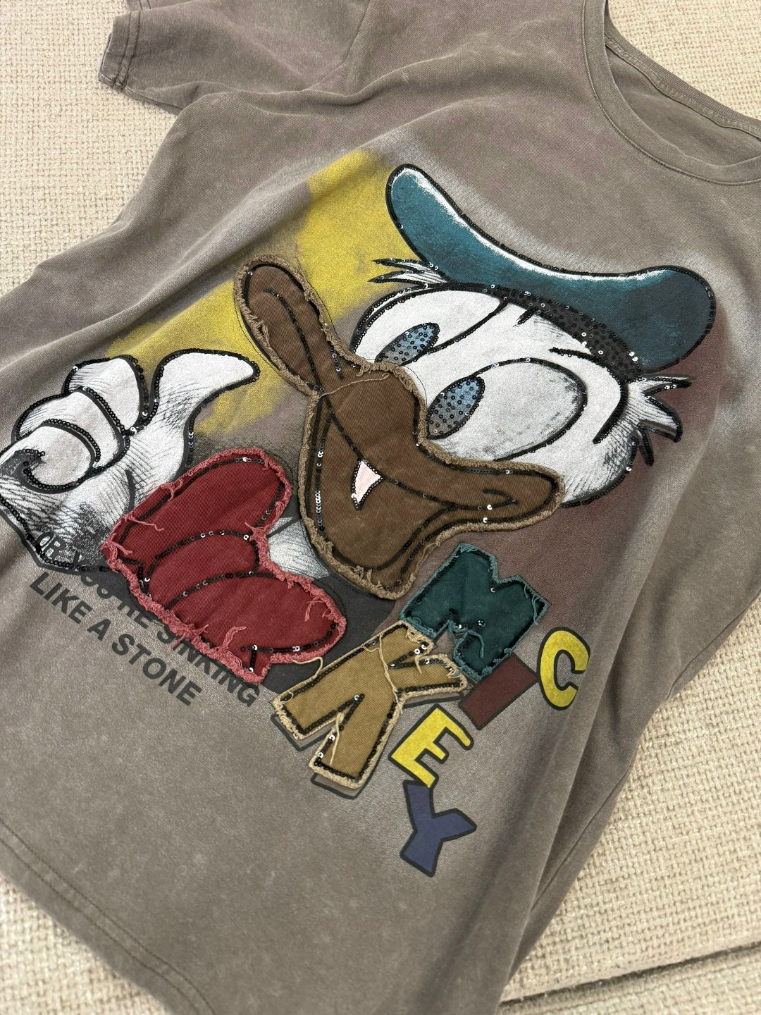 футболки оверсайз,футболки для девочек,летние футболки,футболки модные,женская футболка