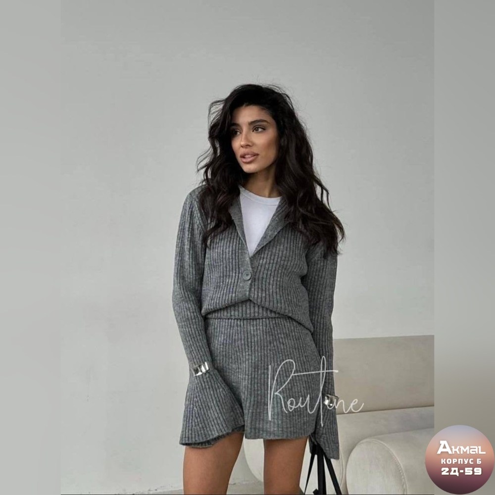 кофта и юбка,трикотажный костюм,костюм с юбкой,вязаный костюм с юбкой,модное платье