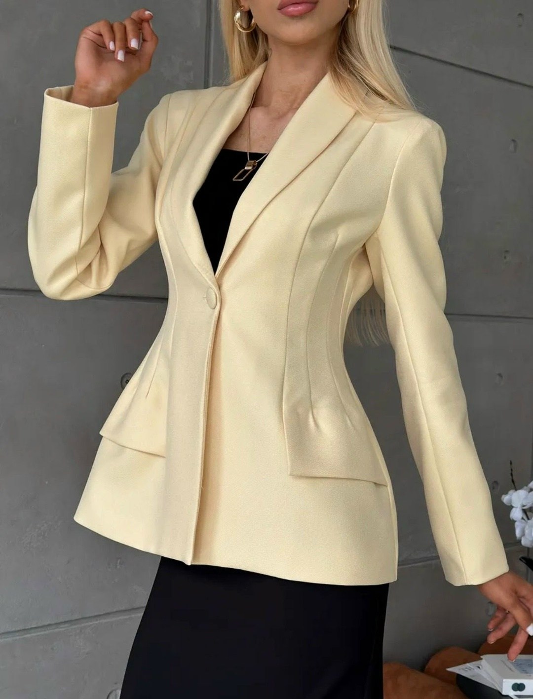 пиджак,пиджак приталенный удлиненный жакет milania style 51907782,повседневный жакет,пиджак с юбкой,пиджак приталенный