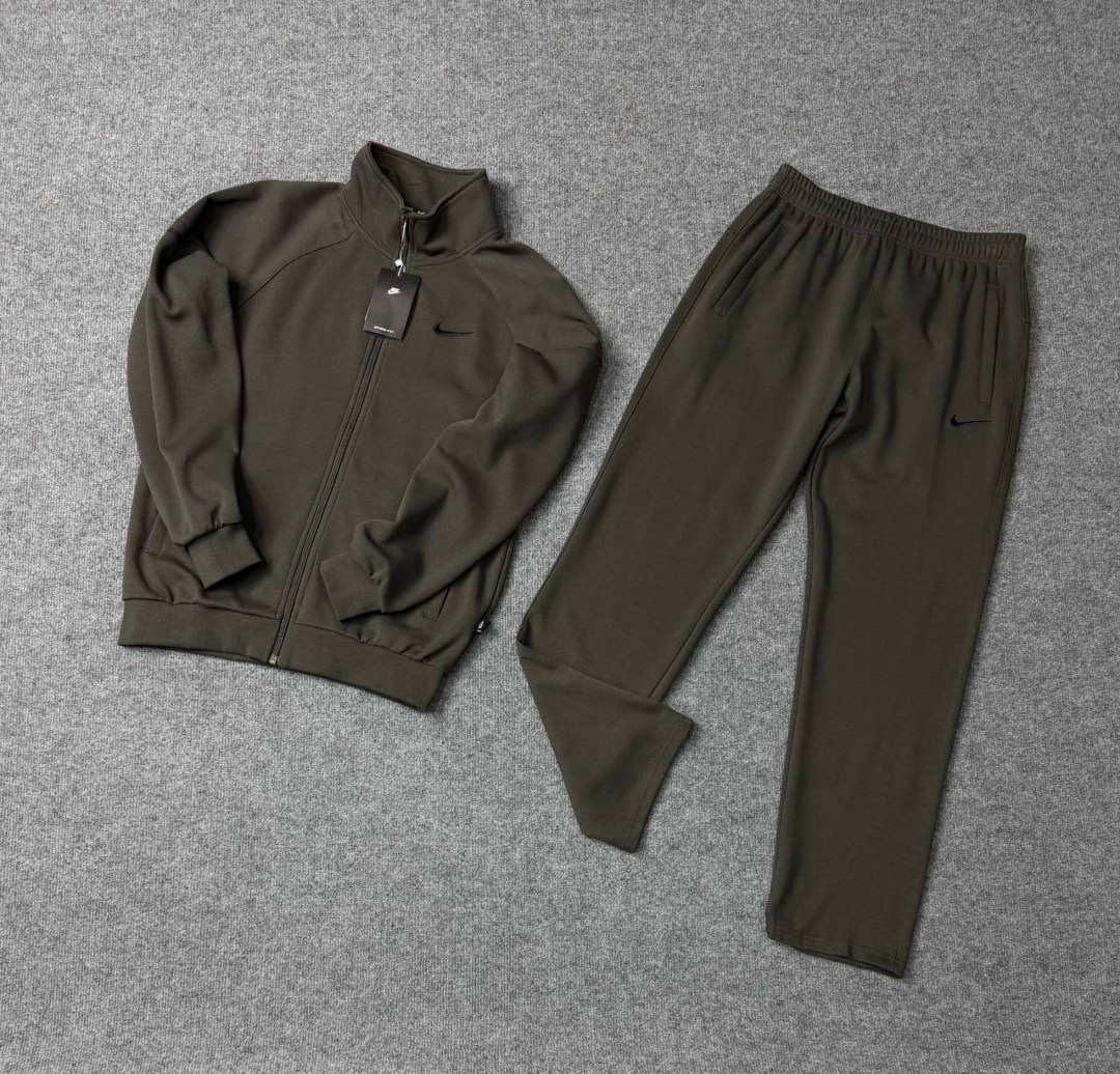 спортивный костюм nike,мужской спортивный костюм,спортивный костюм,спортивный костюм мужской nike,костюм для мужчин