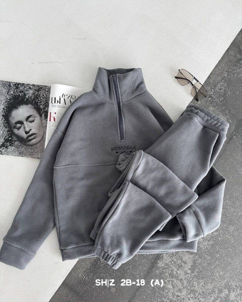 cпортивный костюм женский на флисе,женский костюм на флисе,костюм на флисе,cпортивный костюм женский теплый на флисе,спортивные костюмы на флисе