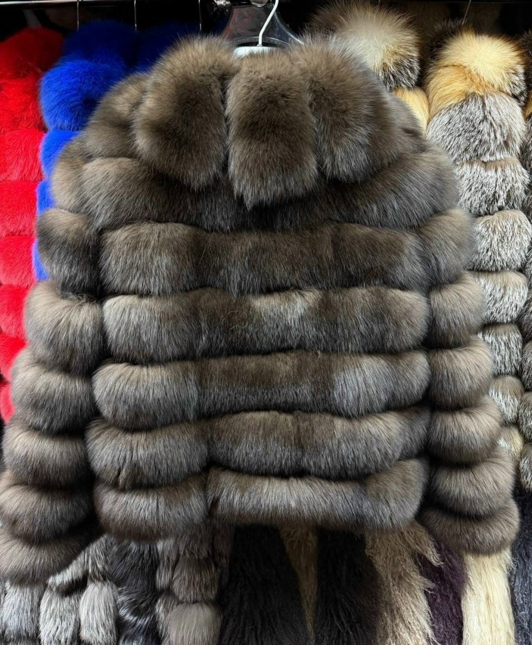 шуба из песца,шуба песец,шуба из песца под соболь,трансформер 4в1 песец пятигорск,шуба из песца с английским воротником