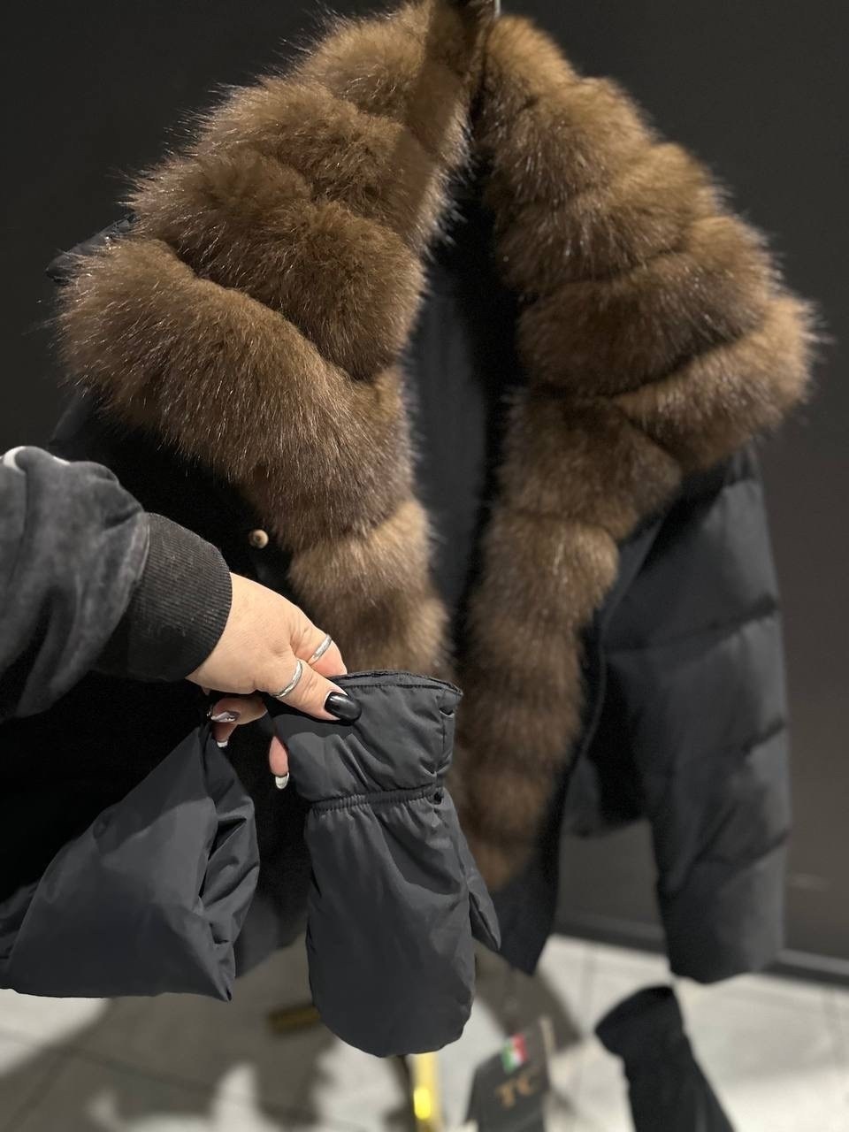 пуховик женский с натуральным мехом,куртка - пуховик с мехом песца city furs,пуховик с натуральным мехом,пуховик с натуральным песцом,пуховик с мехом