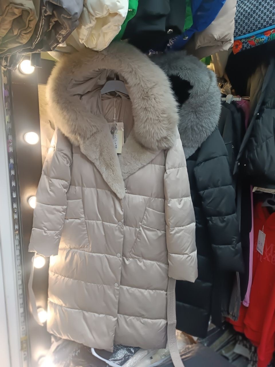 пуховик женский с натуральным мехом,куртка пуховик зимний,пуховик с мехом,пуховик зимний женский,пуховики с натуральным мехом