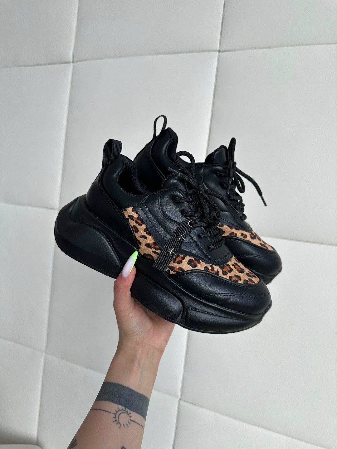 женские кроссовки,кроссовки,женские массивные кроссовки,женские кроссовки на массивной платформе,женские кроссовки платформа