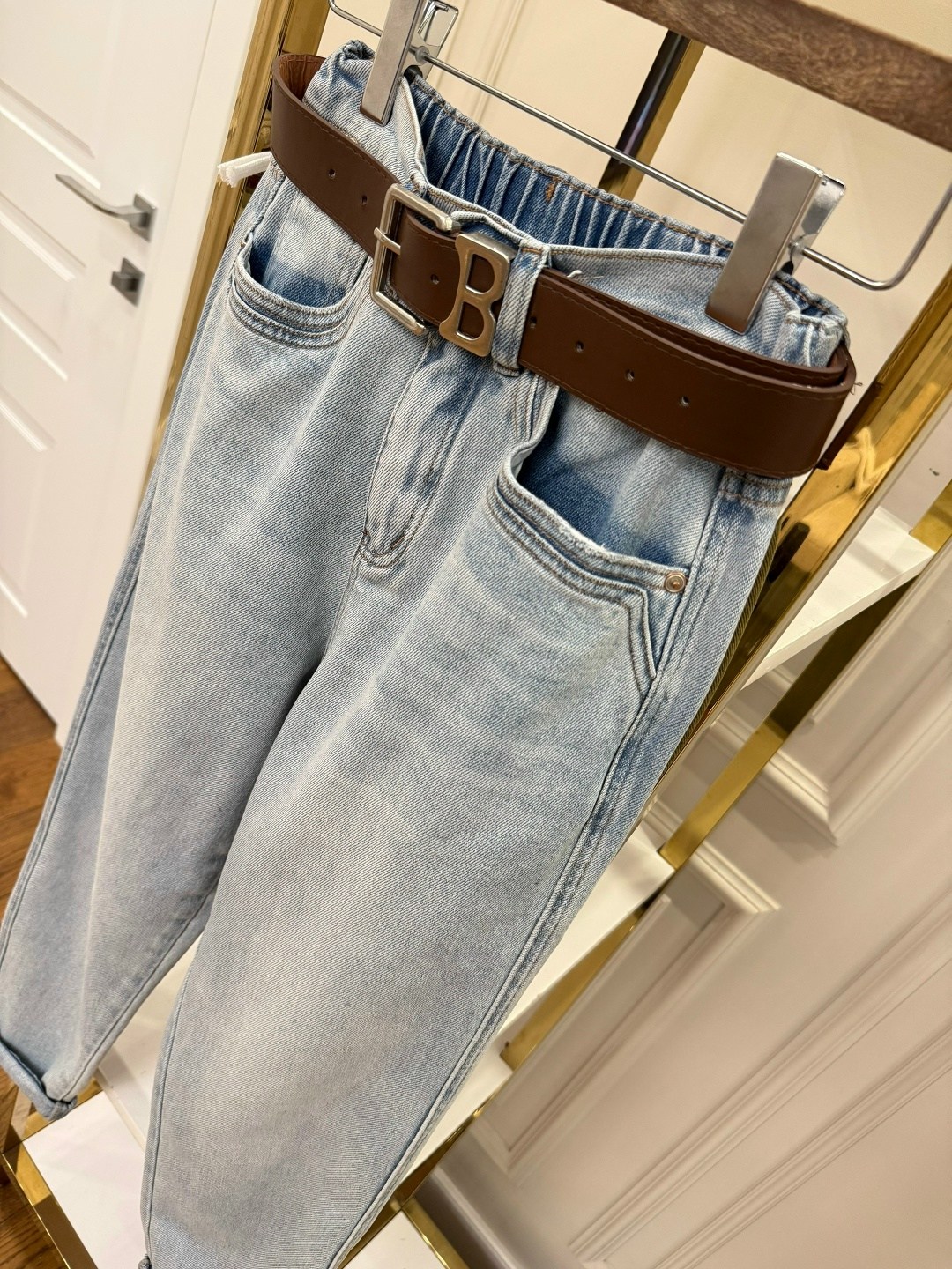 женские джинсы,стильные джинсы,модные джинсы,джинсы женские с высокой талией,джинсы