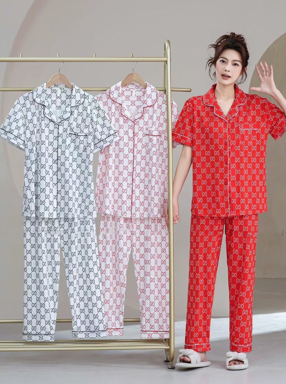 комплект пижама,женский пижамный комплект,модная пижама,женская пижама,пижама для женщин