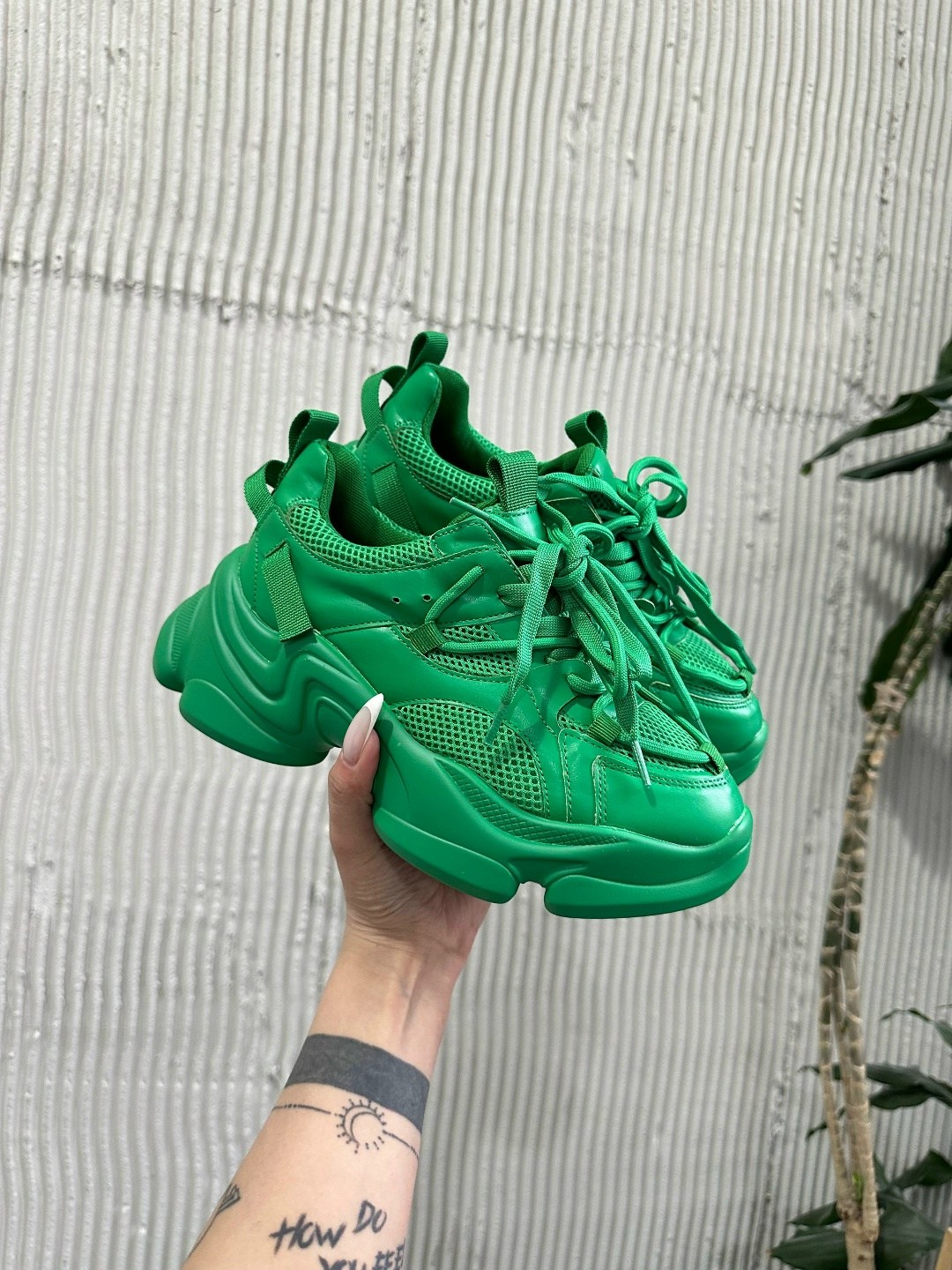 женские кроссовки,кроссовки,женские массивные кроссовки,женские кроссовки на массивной платформе,женские кроссовки платформа