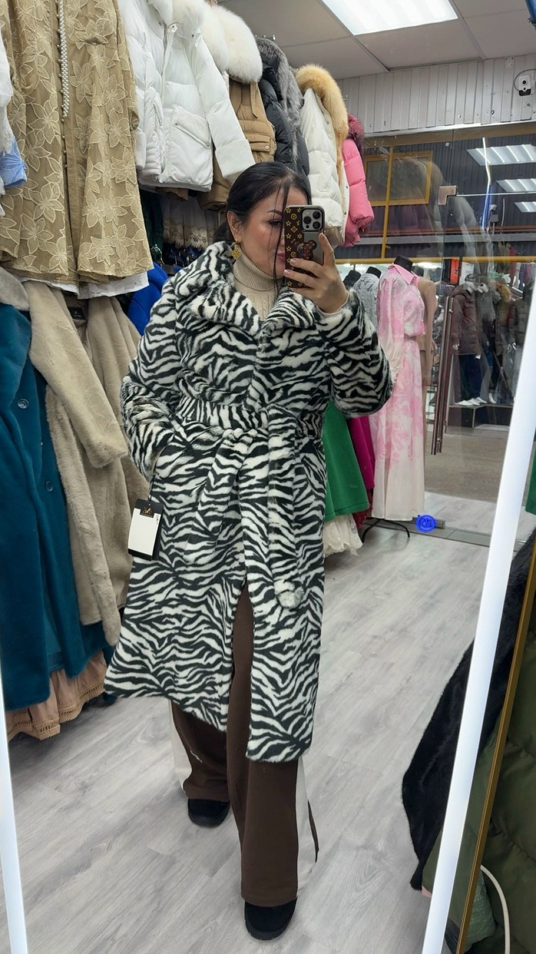 шуба искусственная,женская шуба,эко шуба,шубка,шуба темно зеленая из искусственного меха