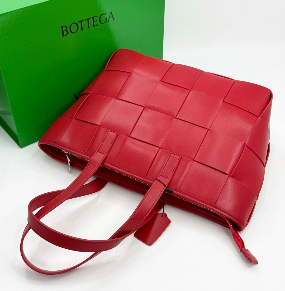 сумка bottega veneta,сумка женская bottega veneta,сумка,модная сумка,сумка женская