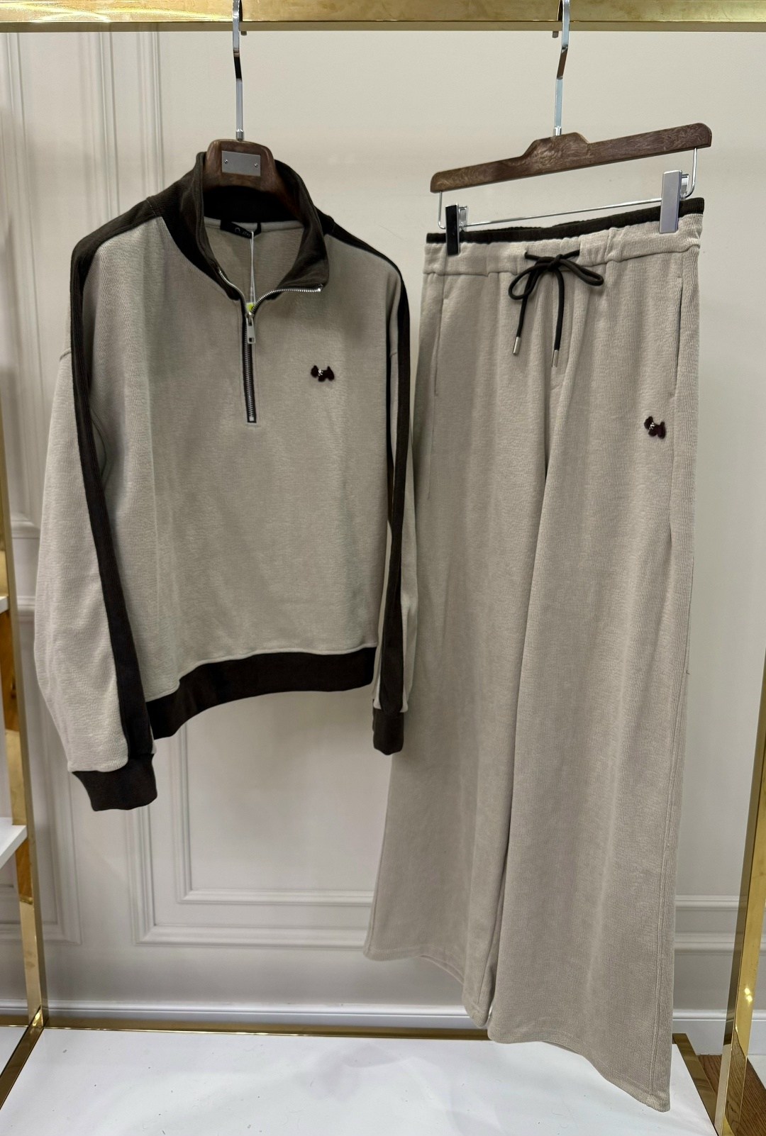 спортивный костюм brunello cucinelli,спортивный костюм,костюм женский,велюровый спортивная костюм,спортивный костюм loro piana