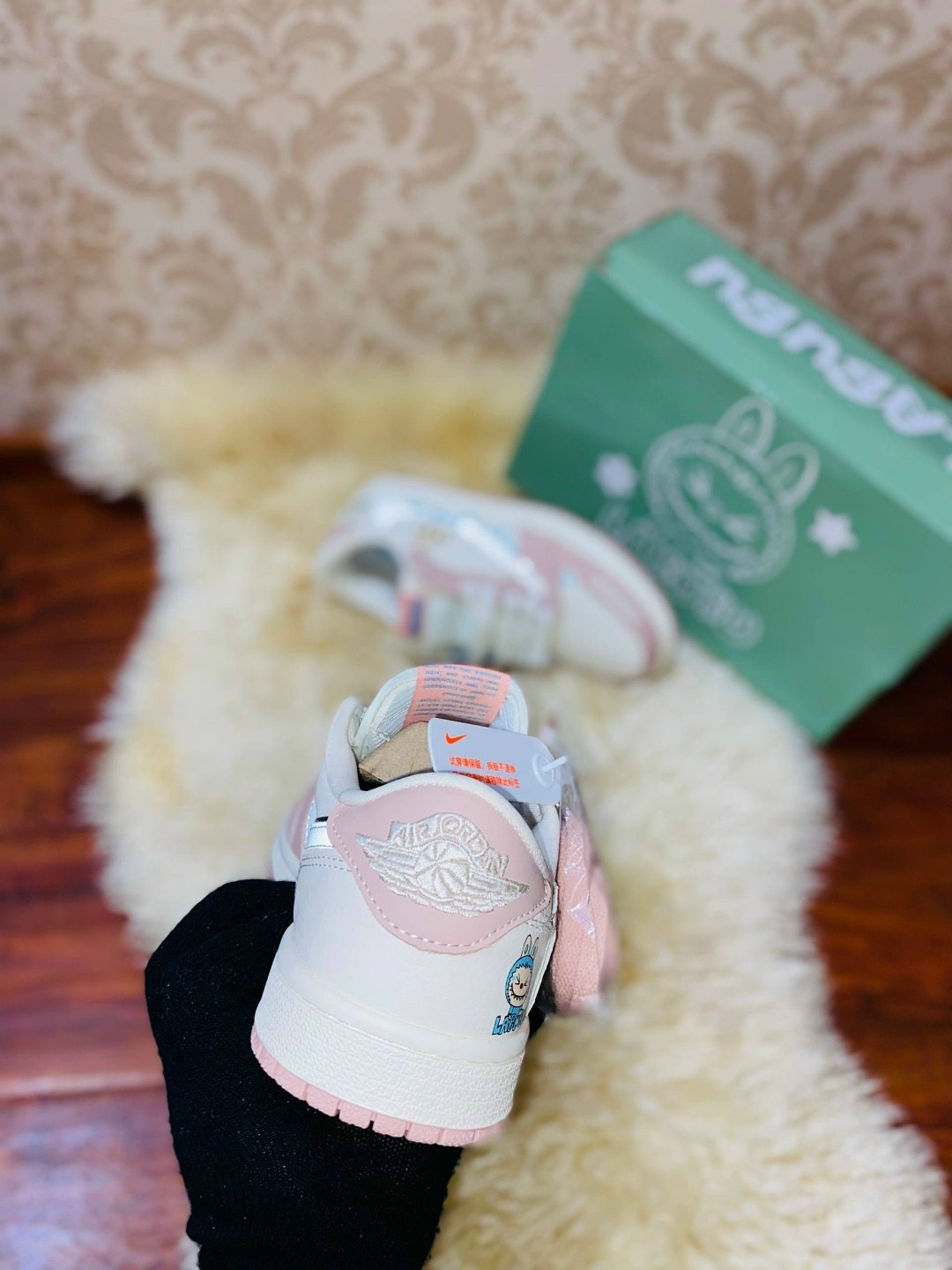 кроссовки женские nike,женские кроссовки,оригинальные кроссовки, женская,баскетбольная