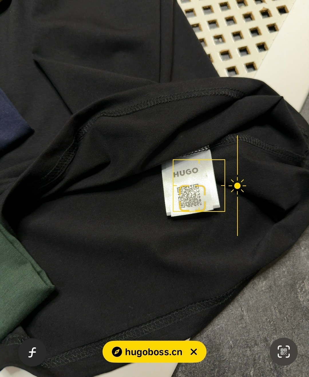 мужские футболки hugo boss,футболка hugo boss,футболки мужские белые,футболка хуго босс с надписью