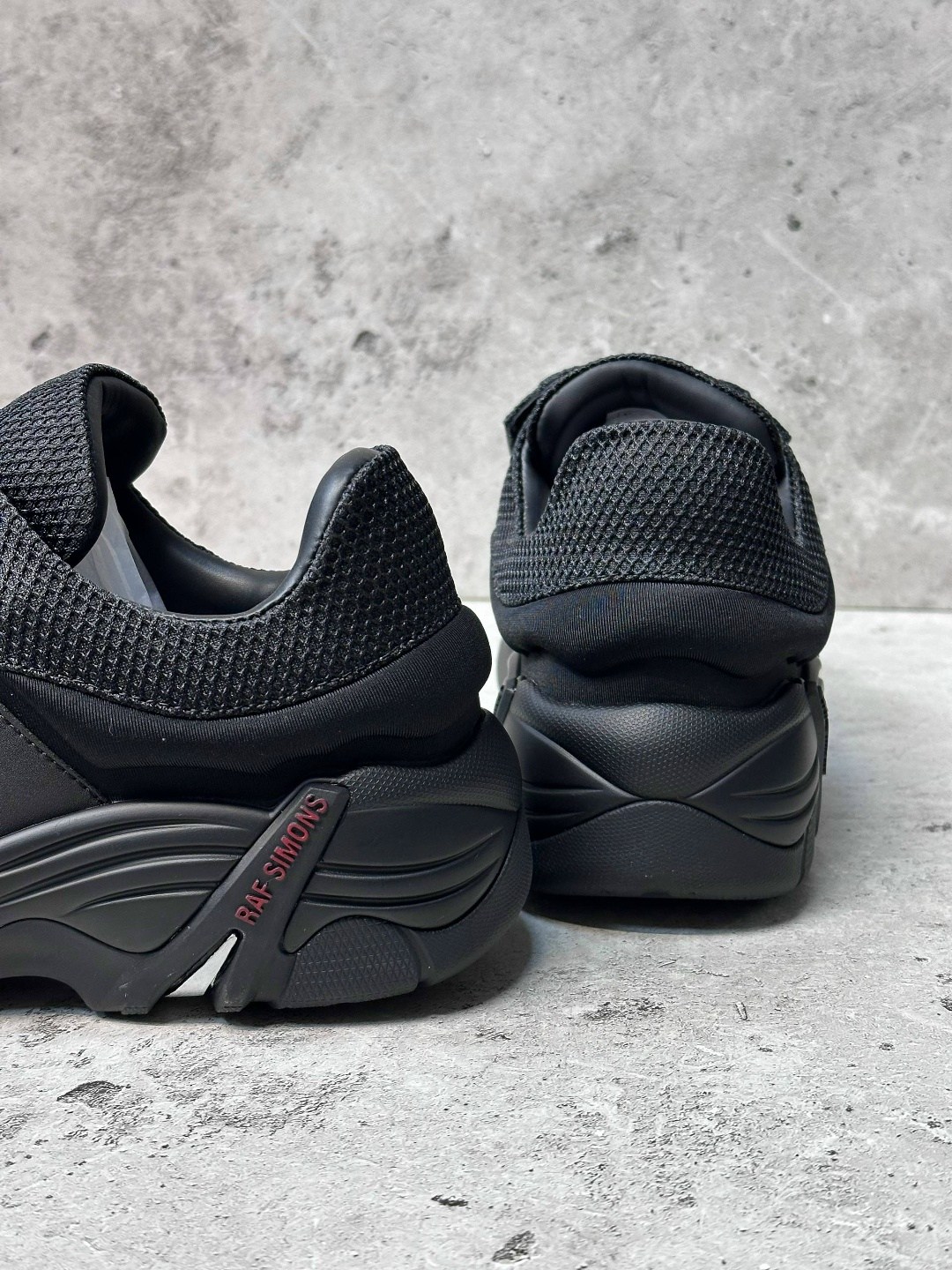 кроссовки raf simons (runner) ante,кроссовки raf simons runner antei,кроссовки raf simons antei,кроссовки raf simons (runner) antei чёрный,кроссовки raf simons anteir oversized sneaker