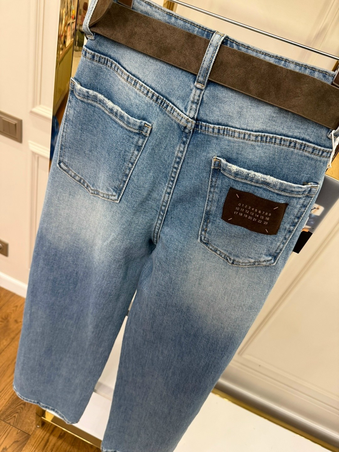 женские джинсы,джинсы,джинсы стильные,джинсы модные,джинсы джинсы