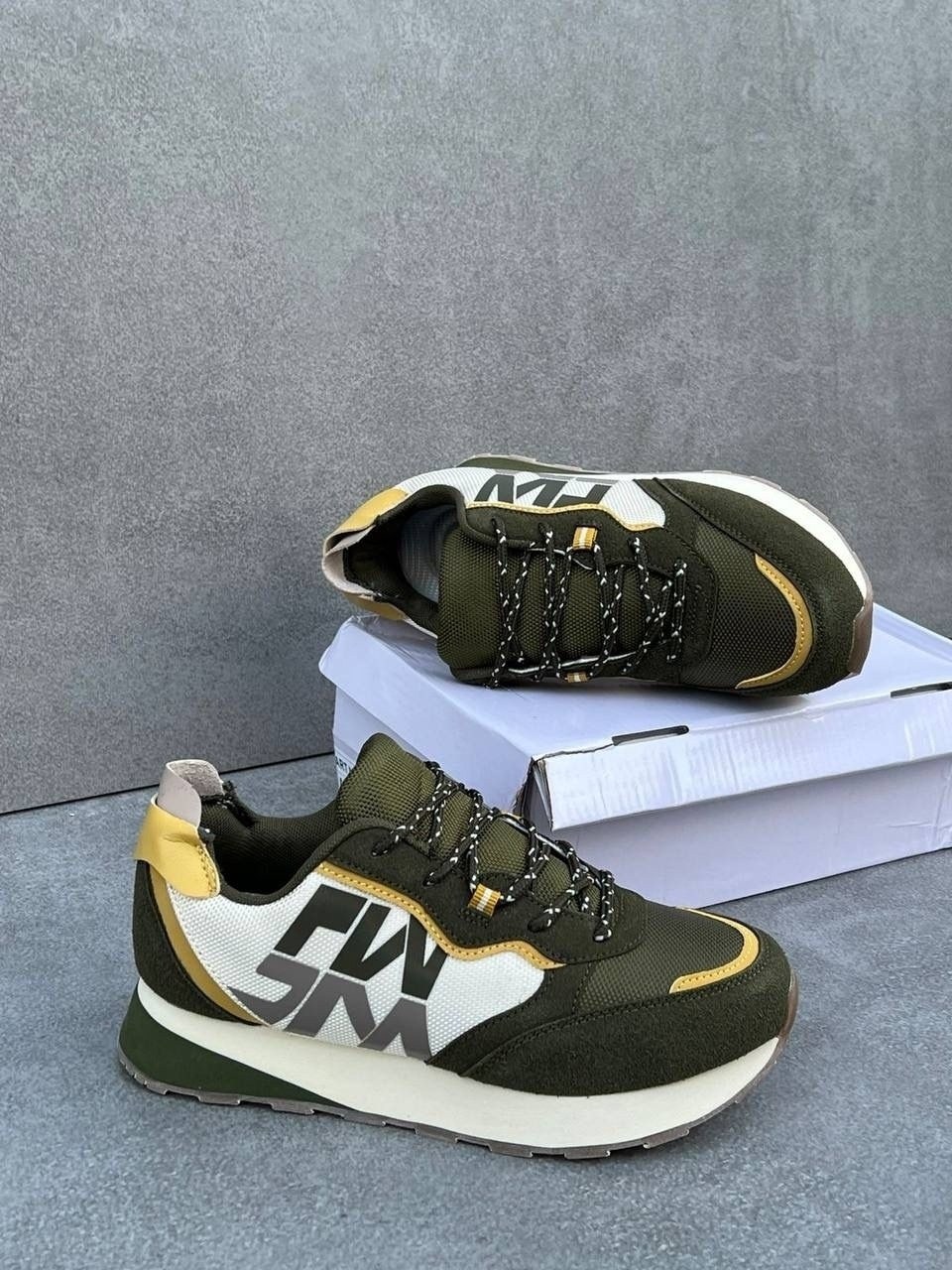 мужские кроссовки,кроссовки мальчику,,кроссовки брендовые,кроссовка мужской