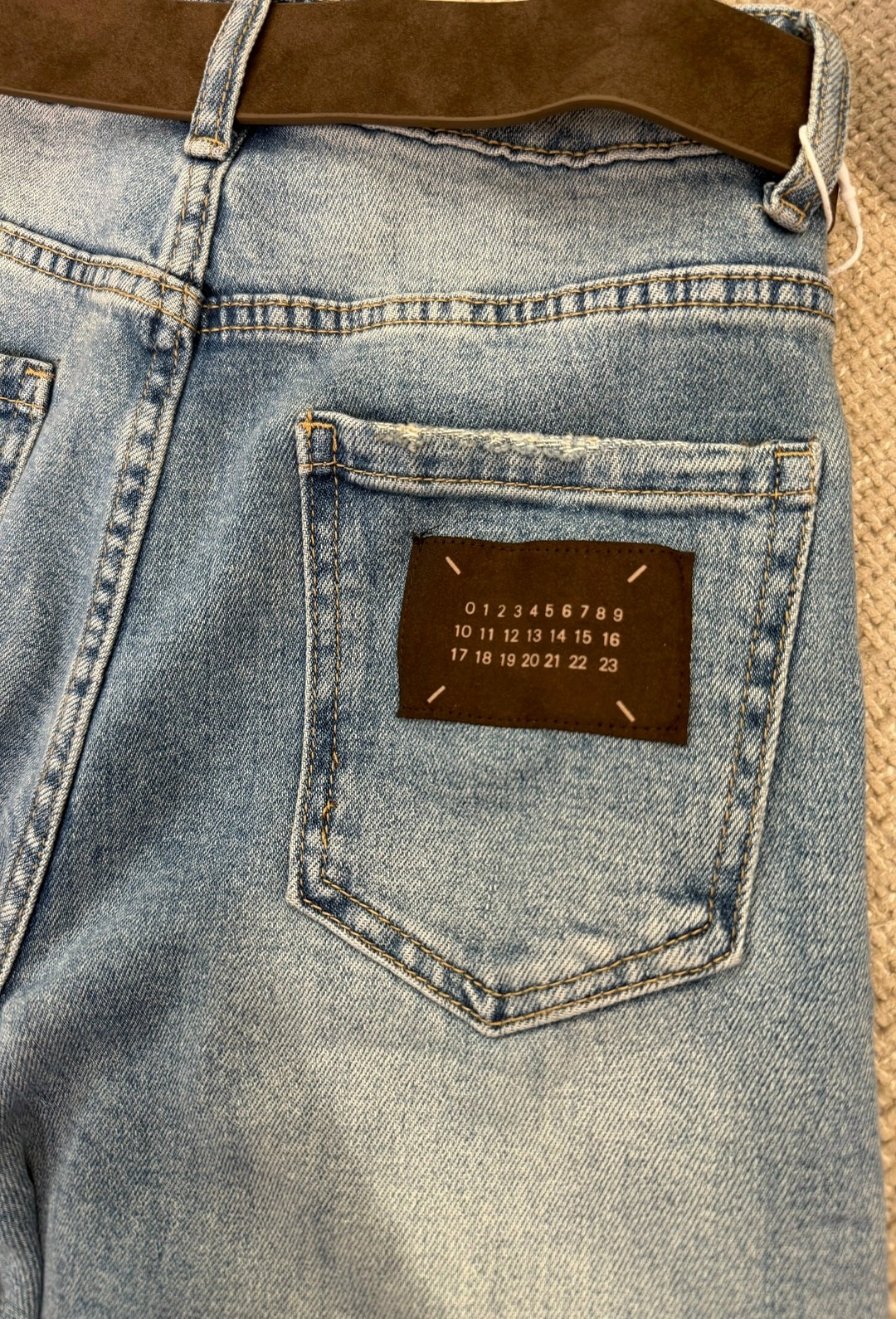 женские джинсы,джинсы,джинсы стильные,джинсы модные,джинсы джинсы