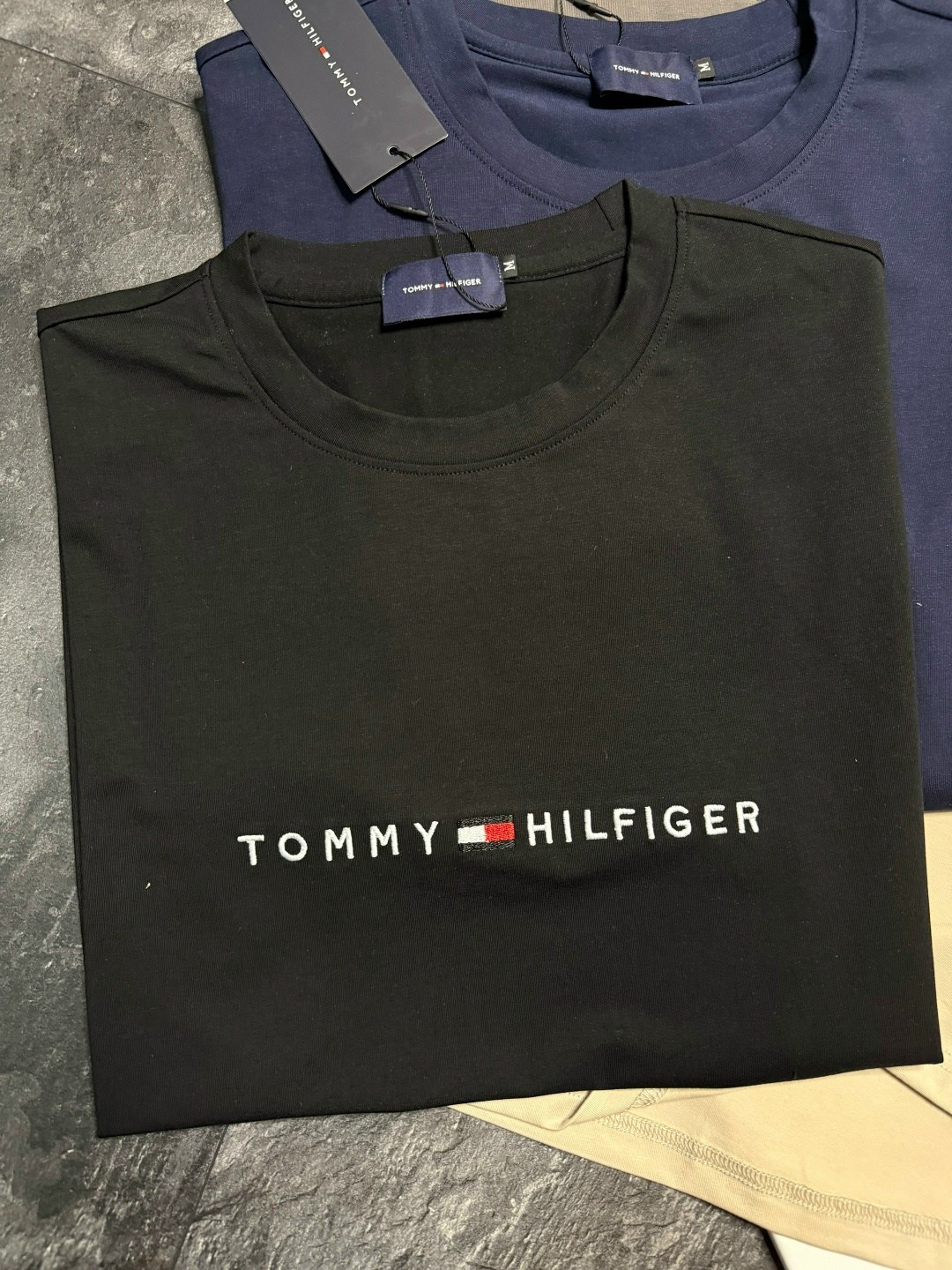 tommy hilfiger футболка мужская,футболка томми хилфигер мужские белая,футболка tommy hilfiger,футболка томми хилфигер мужские,футболки мужские