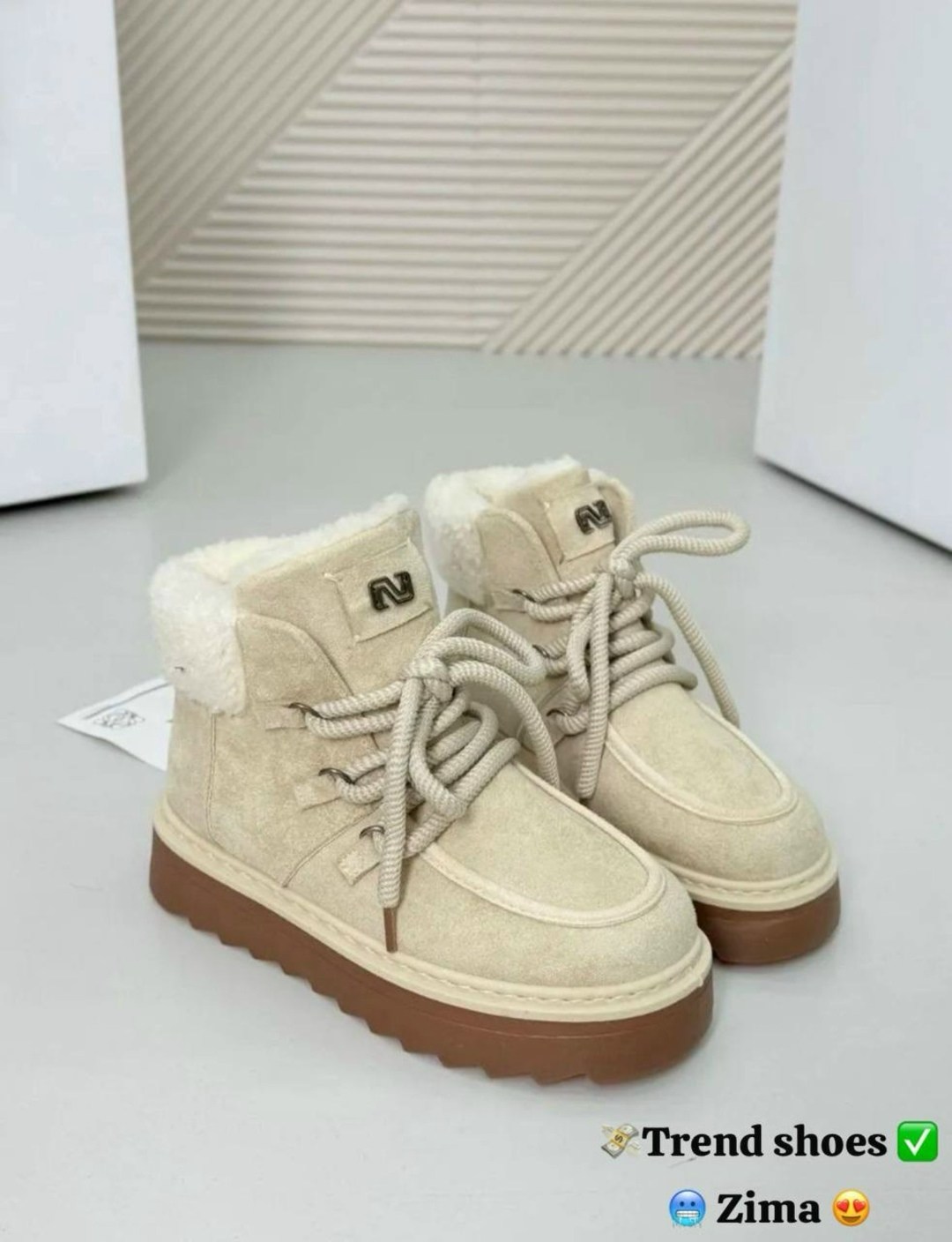 ,женские ботинки,угги кож зам,женская зимняя ,угги женские