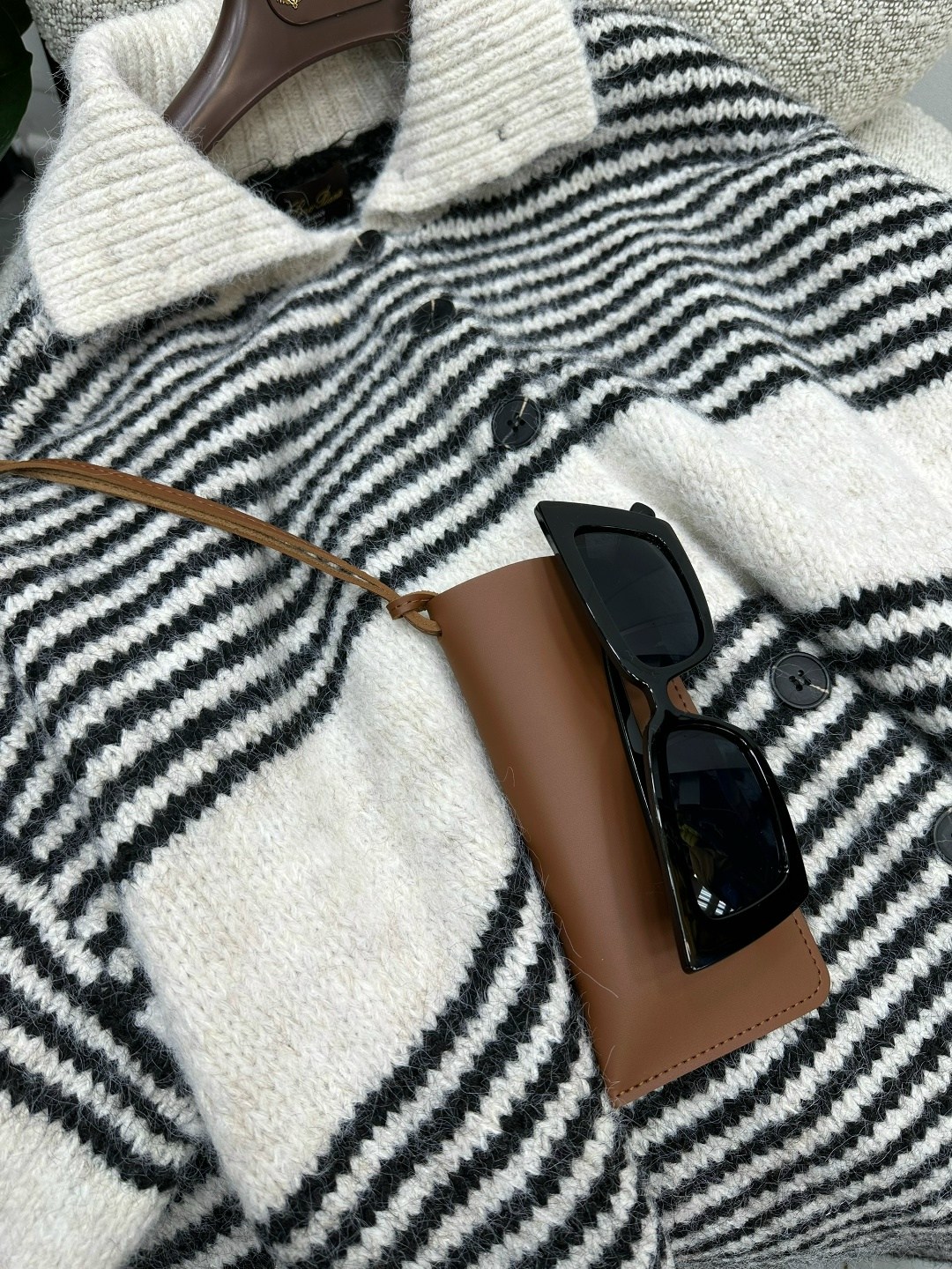 модные свитера,свитер,свитер в полоску,вязаные свитера,вязаный свитер в полоску