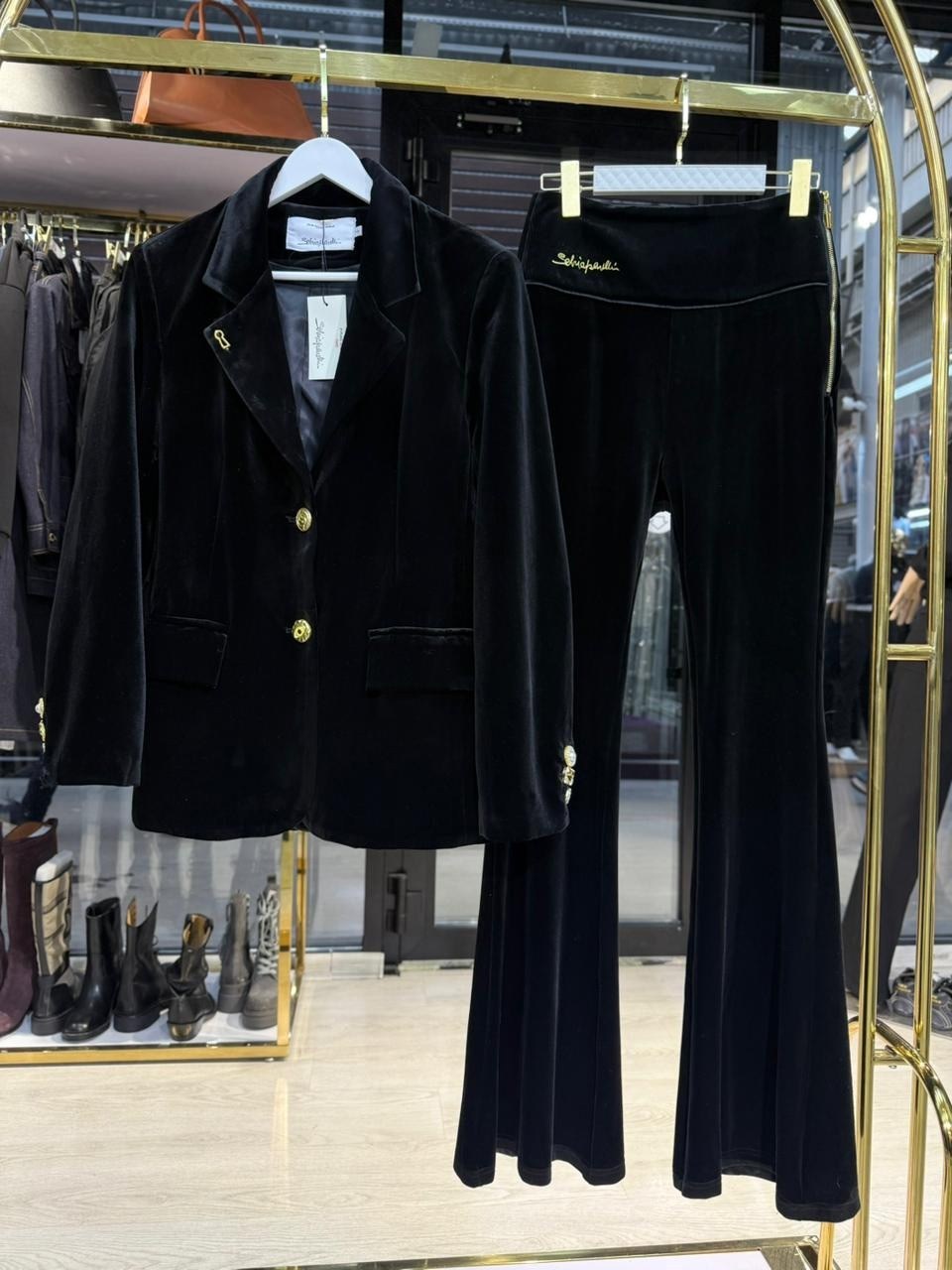 бархатный двубортный блейзер с лацканами "шалька",жакет luisa spagnoli черный,черный бархатный жакет,пиджак velour blazer,lime бархатный пиджак