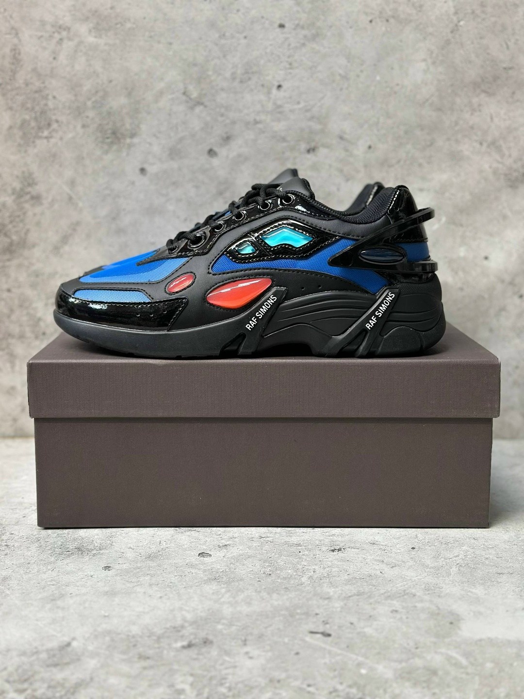 черные кроссовки cylon-21 raf simons,raf simons cylon-21 sneaker black & blue,кроссовки raf simons cylon-21 sneaker,raf simons cylon-21 кроссовки,кроссовки raf simons cylon-21 'black blue'