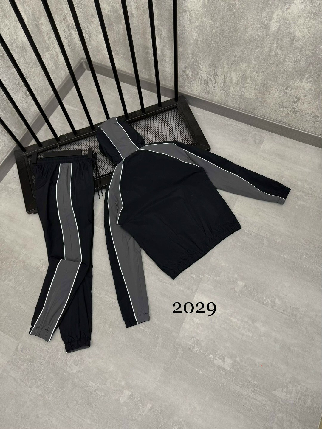 мужской спортивный костюм,спортивный костюм,спортивный костюм adidas,луи виттон спортивный костюм мужской,спортивные костюмы адидас