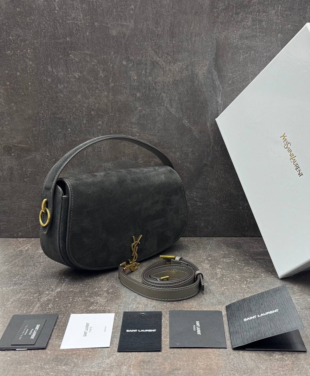 замшевая сумка yves saint laurent 29x18 см,сумка yves saint laurent,сумка женская yves saint laurent,сумка saint laurent,сумка yves saint laurent из натуральной замши