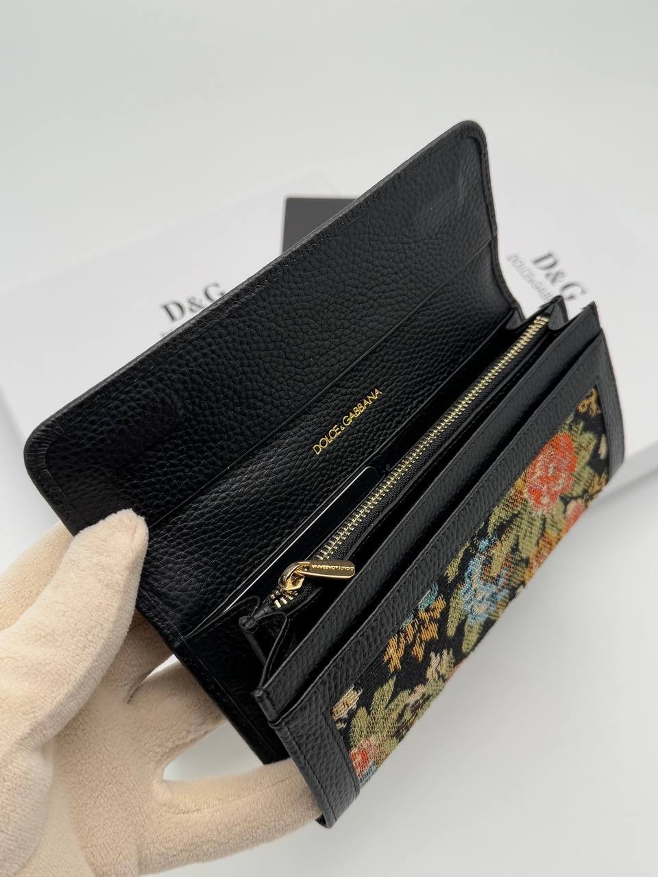 кошелек женский,кошелек женский из натуральной кожа,кошелек женский дольче габбана,кошелек дольче габбана,кошелек визитница