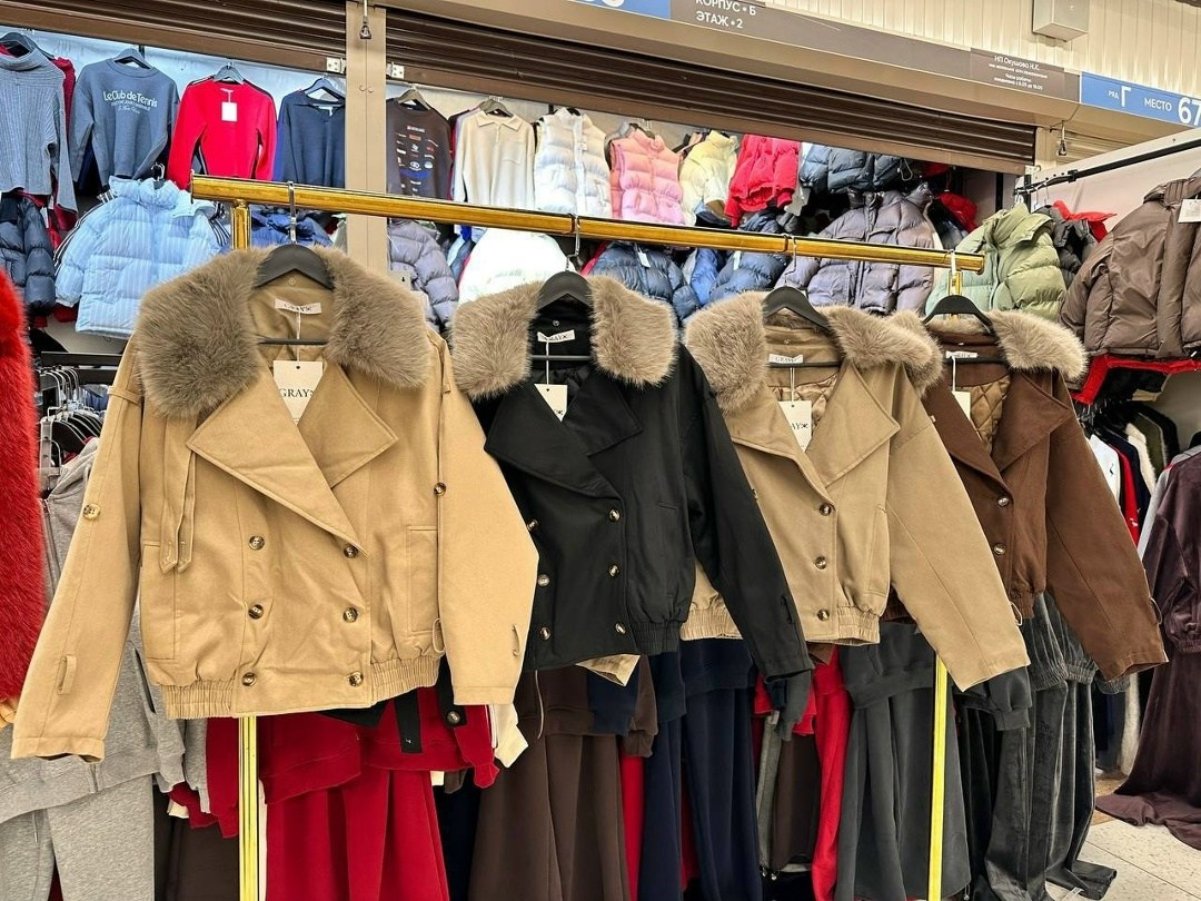 куртка стильная,куртка женская бежевая,женская зимняя куртка,куртка с мехом,куртка