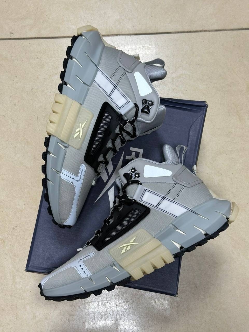 кроссовки reebok zig kinetica edge,кроссовки мужские reebok zig kinetica edge,кроссовки reebok zig kinetica,кроссовки reebok zig kinetica edge цвет серый,зимние кроссовки reebok zig kinetica edge цвет