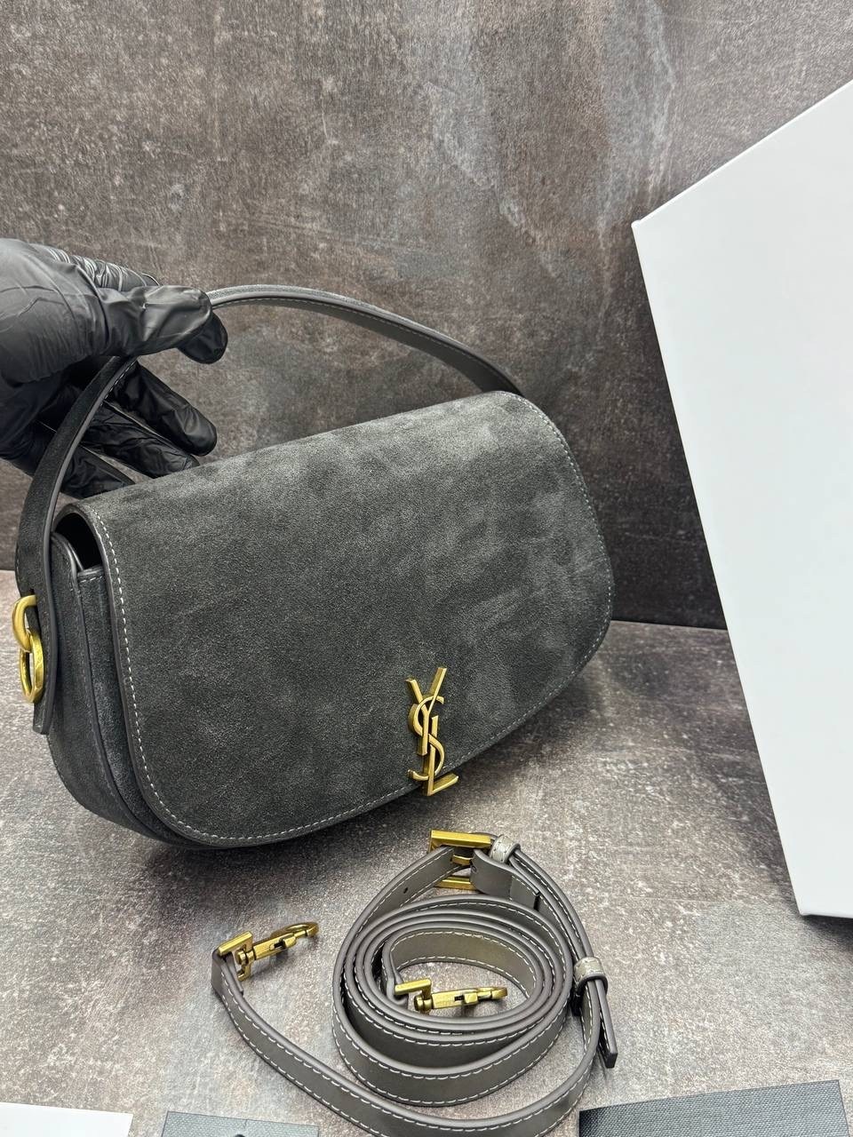 замшевая сумка yves saint laurent 29x18 см,сумка yves saint laurent,сумка женская yves saint laurent,сумка saint laurent,сумка yves saint laurent из натуральной замши