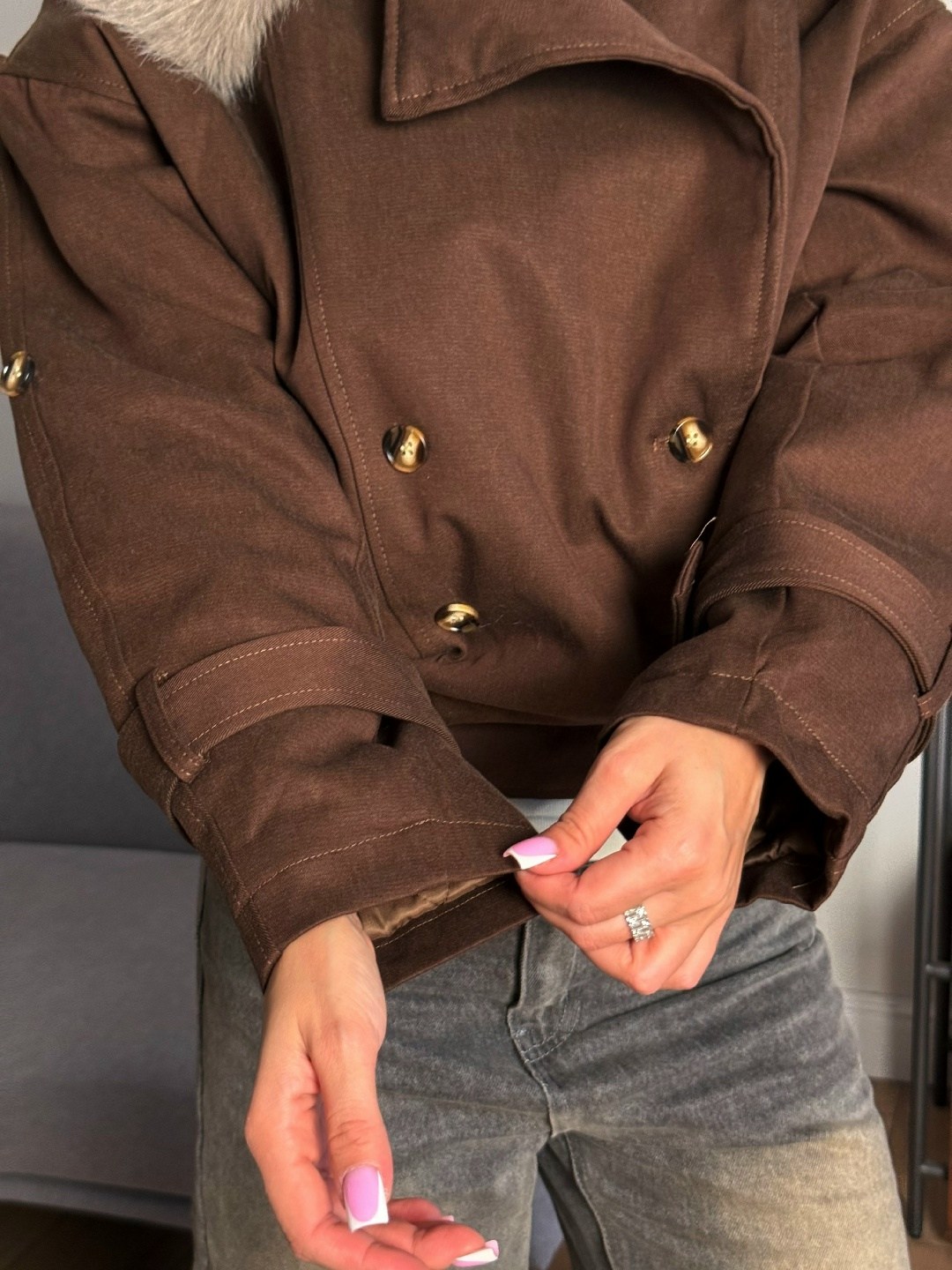 куртка стильная,куртка женская бежевая,женская зимняя куртка,куртка с мехом,куртка