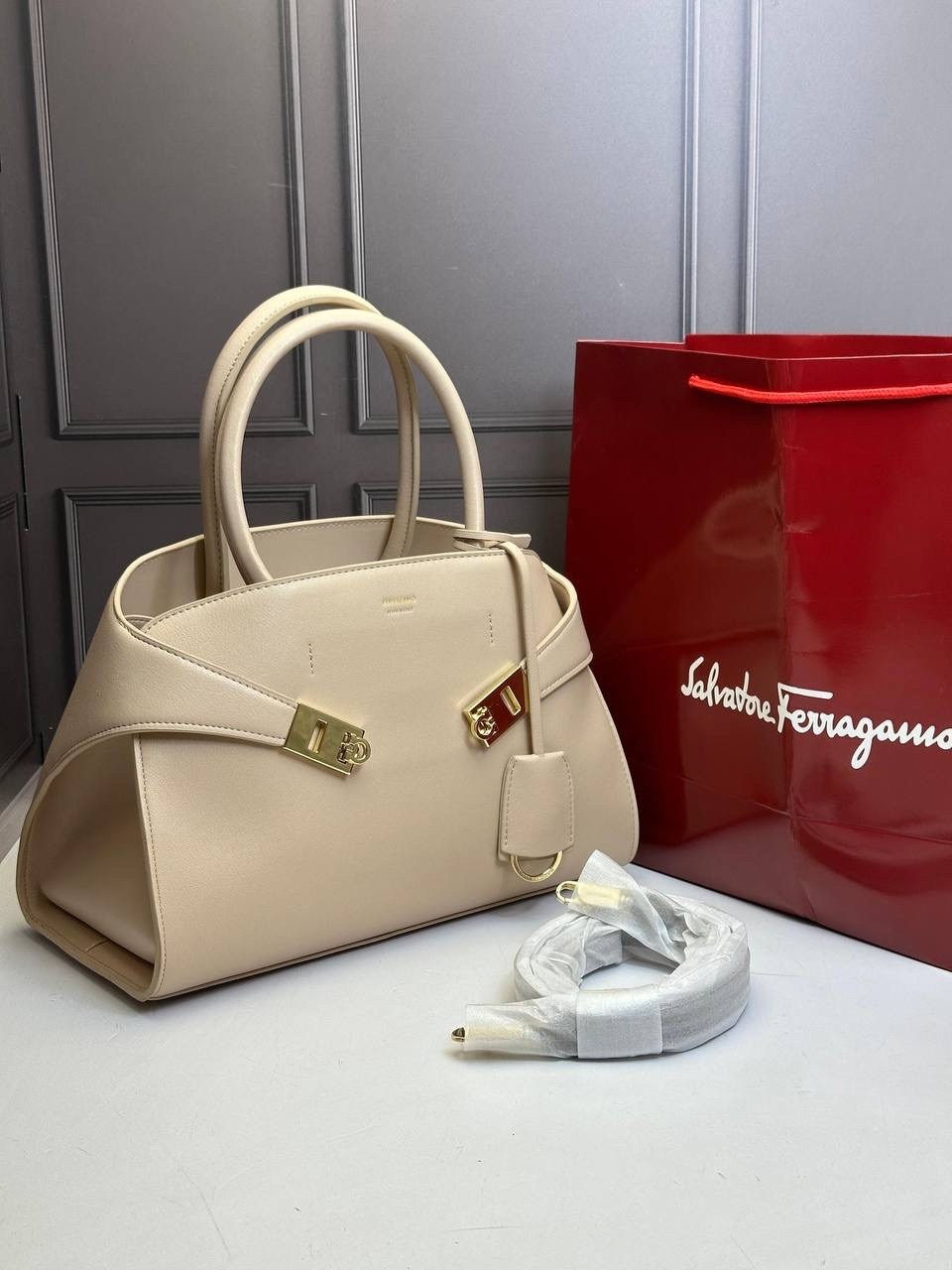 сумка ferragamo,сумка salvatore ferragamo,женская брендовая сумка,сумка,модная сумка