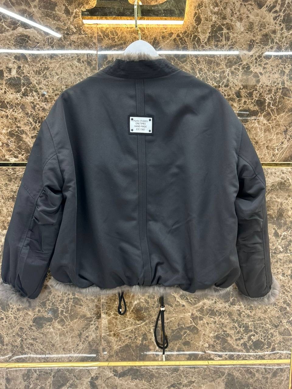 куртка бомбер,куртка,куртка женская,женская куртка бомбер,короткая куртка