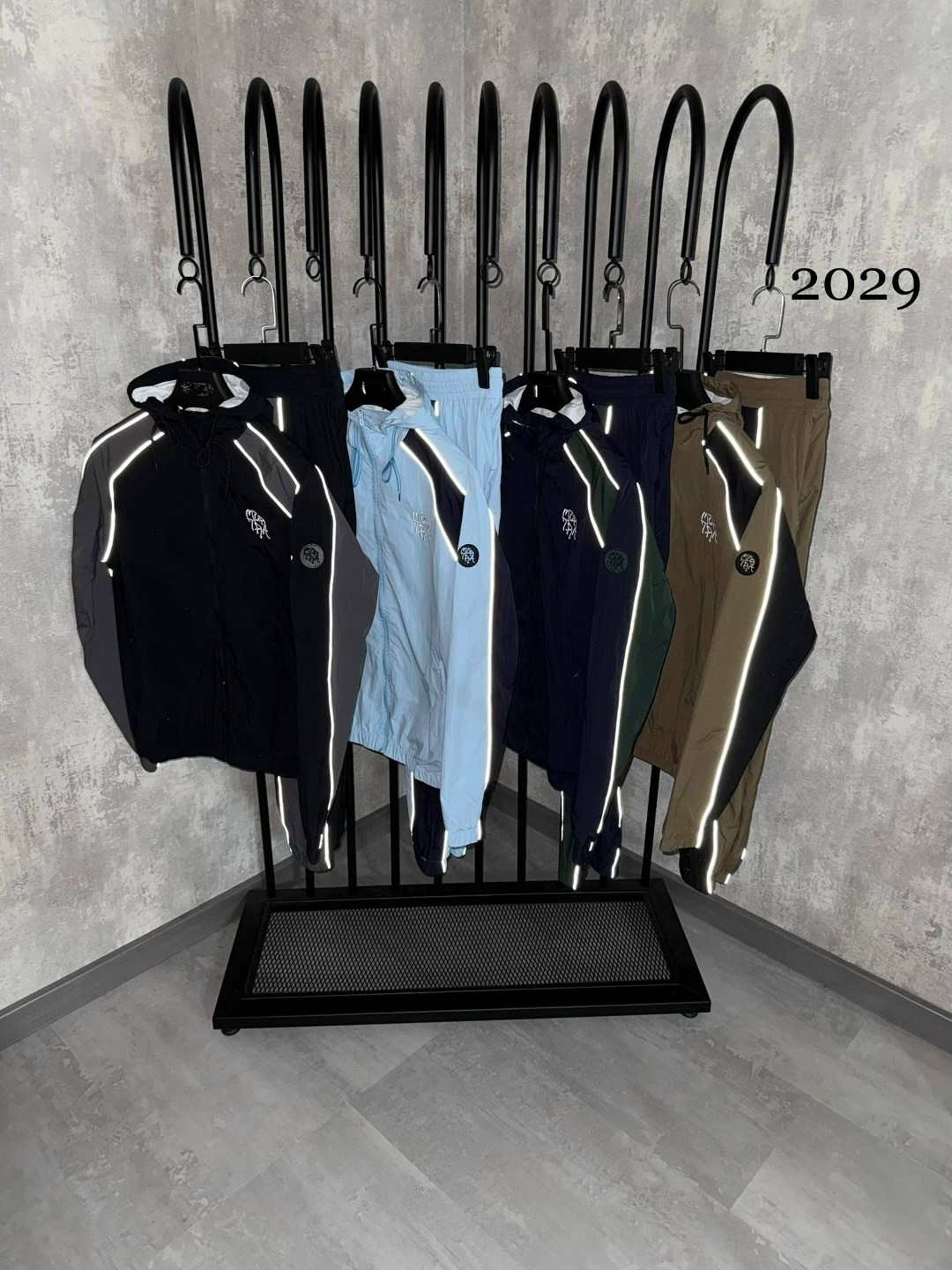 мужской спортивный костюм,спортивный костюм,спортивный костюм adidas,луи виттон спортивный костюм мужской,спортивные костюмы адидас