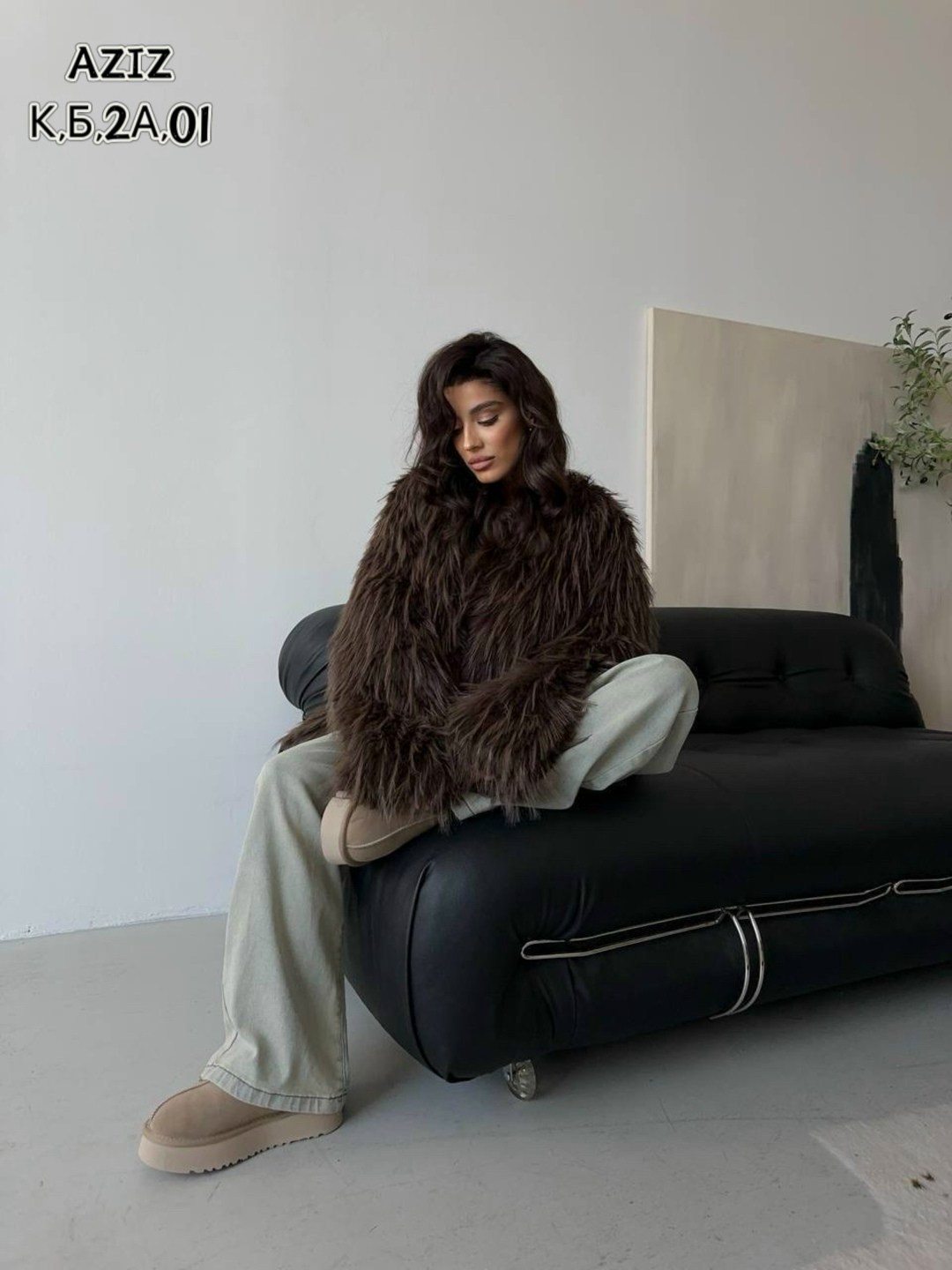 шуба,женская шуба из меха ламы,шуба лама под страуса коричневая,женская шуба из меха ламы 30635 (коричневый),страусовая шуба из меха ламы