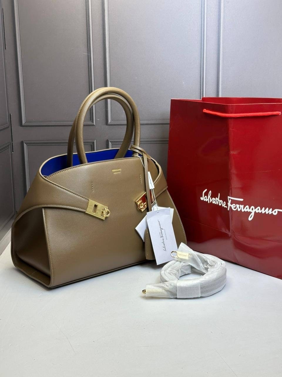 сумка ferragamo,сумка salvatore ferragamo,женская брендовая сумка,сумка,модная сумка