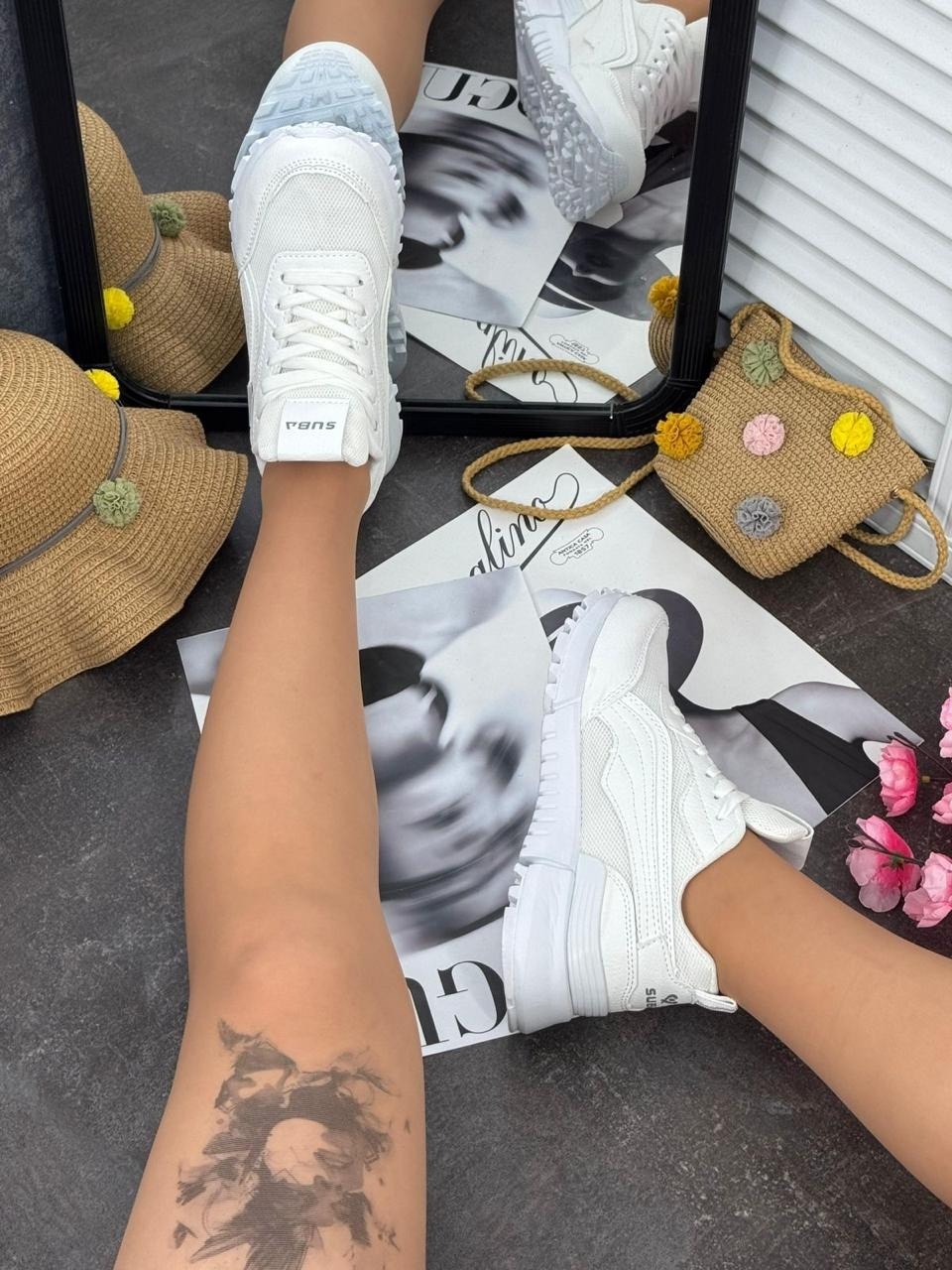 женские кроссовки,кроссовки женские белые,кроссовки белая,кроссовка,кроссовки стильные