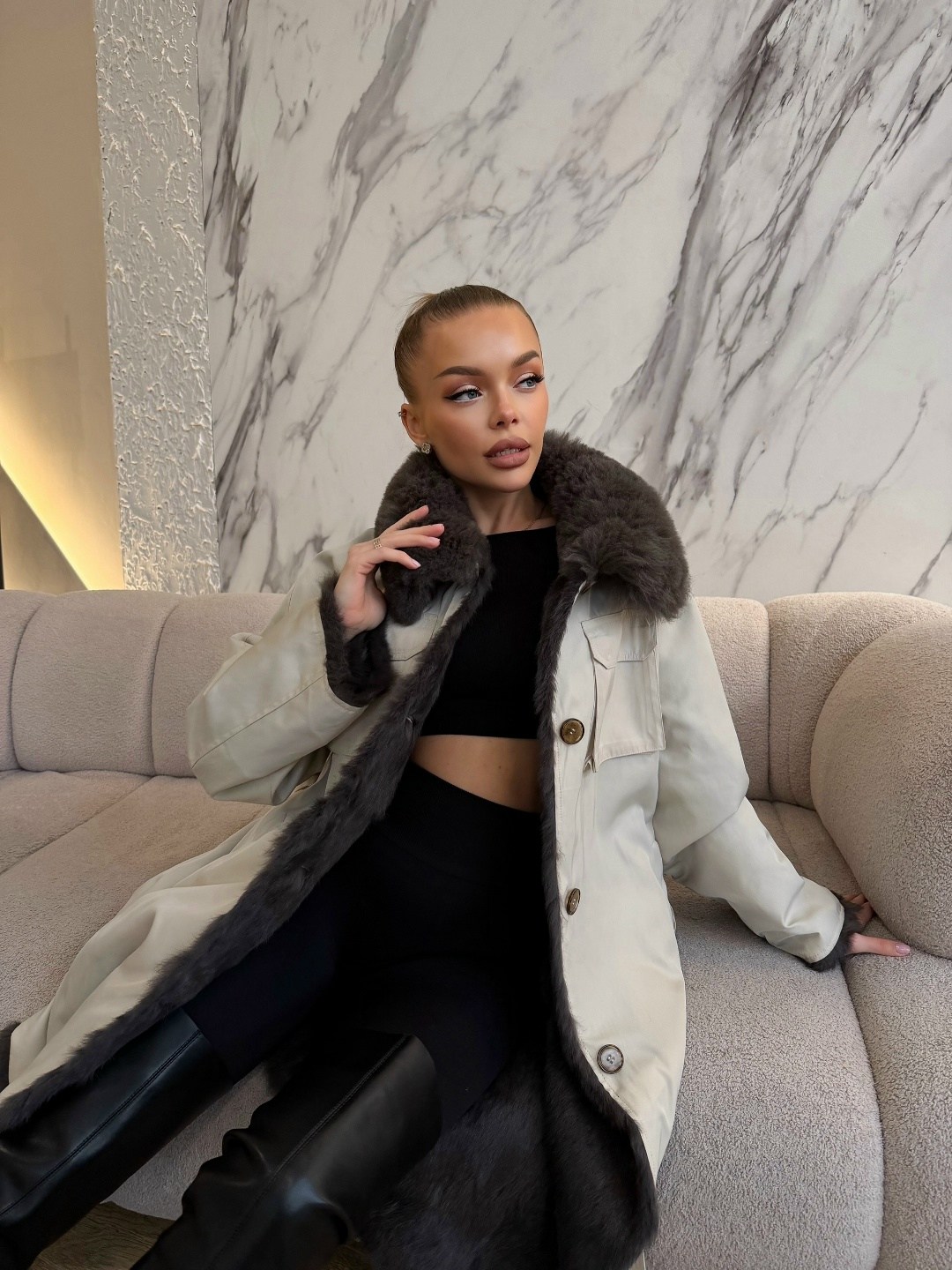пальто с мехом,пальто с мехом куницы,итальянское пальто дублёнка с мехом,пальто шуба,женская дубленка