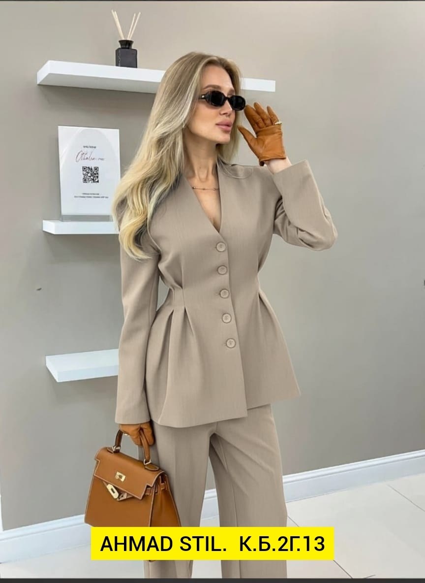 женский бежевый брючный костюм,костюм женский брючный,костюм брючный,брючный костюм 916к бежевый,брючный костюм 916к